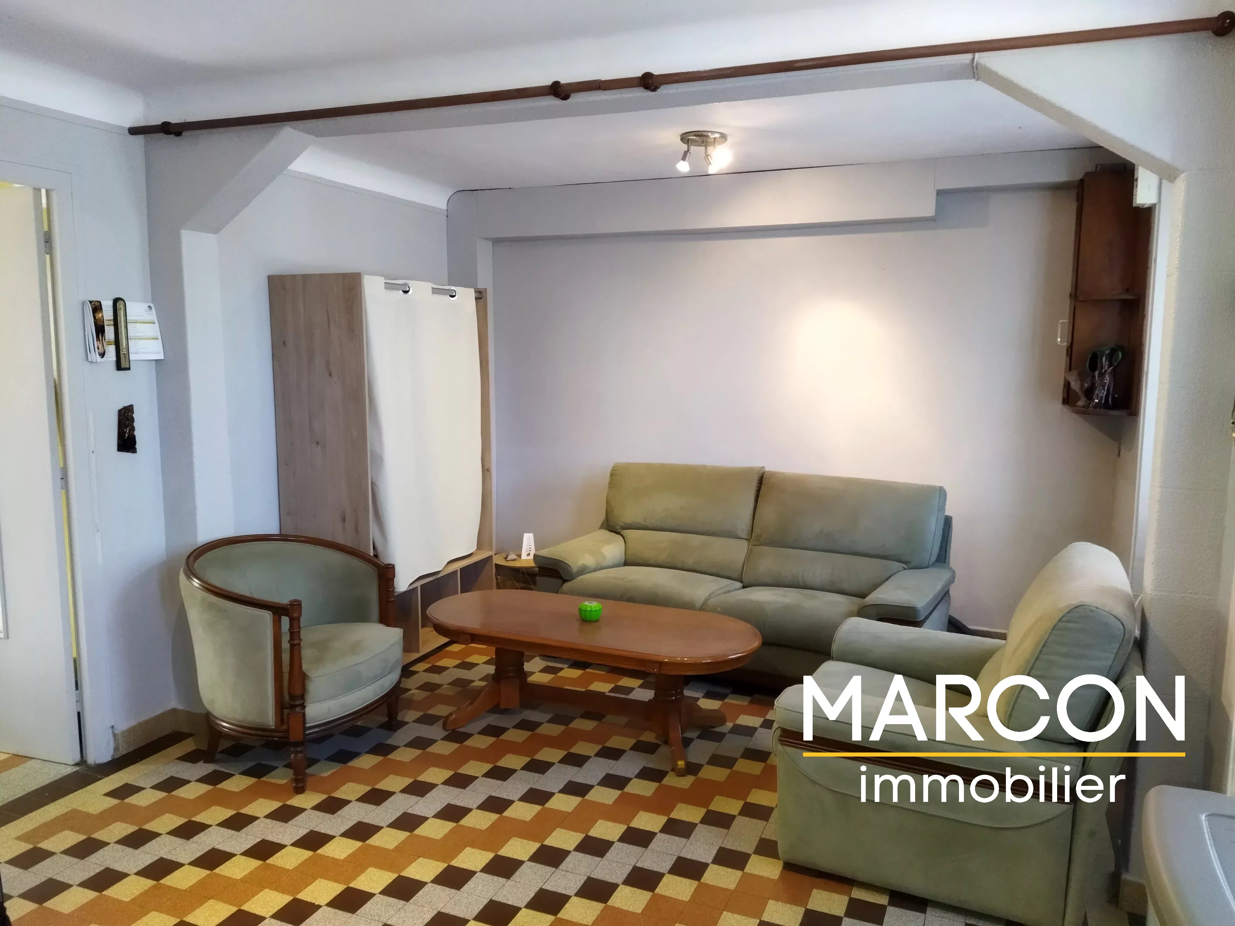 BELLE MAISON EN PIERRES entre GUERET et BOURGANEUF