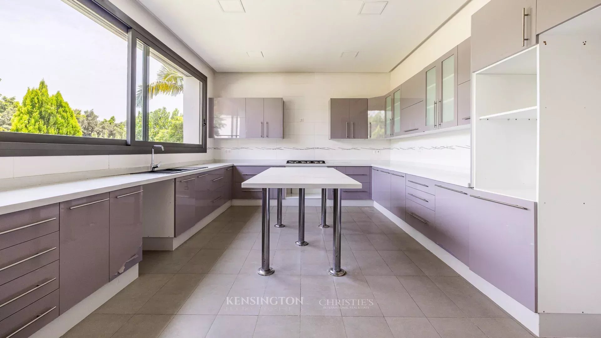 4 Bedroom Villa/Townhouse's Image 35