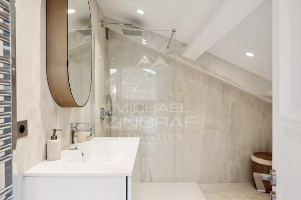 Cannes near Croisette - 4-Bedroom Penthouse — photo 7