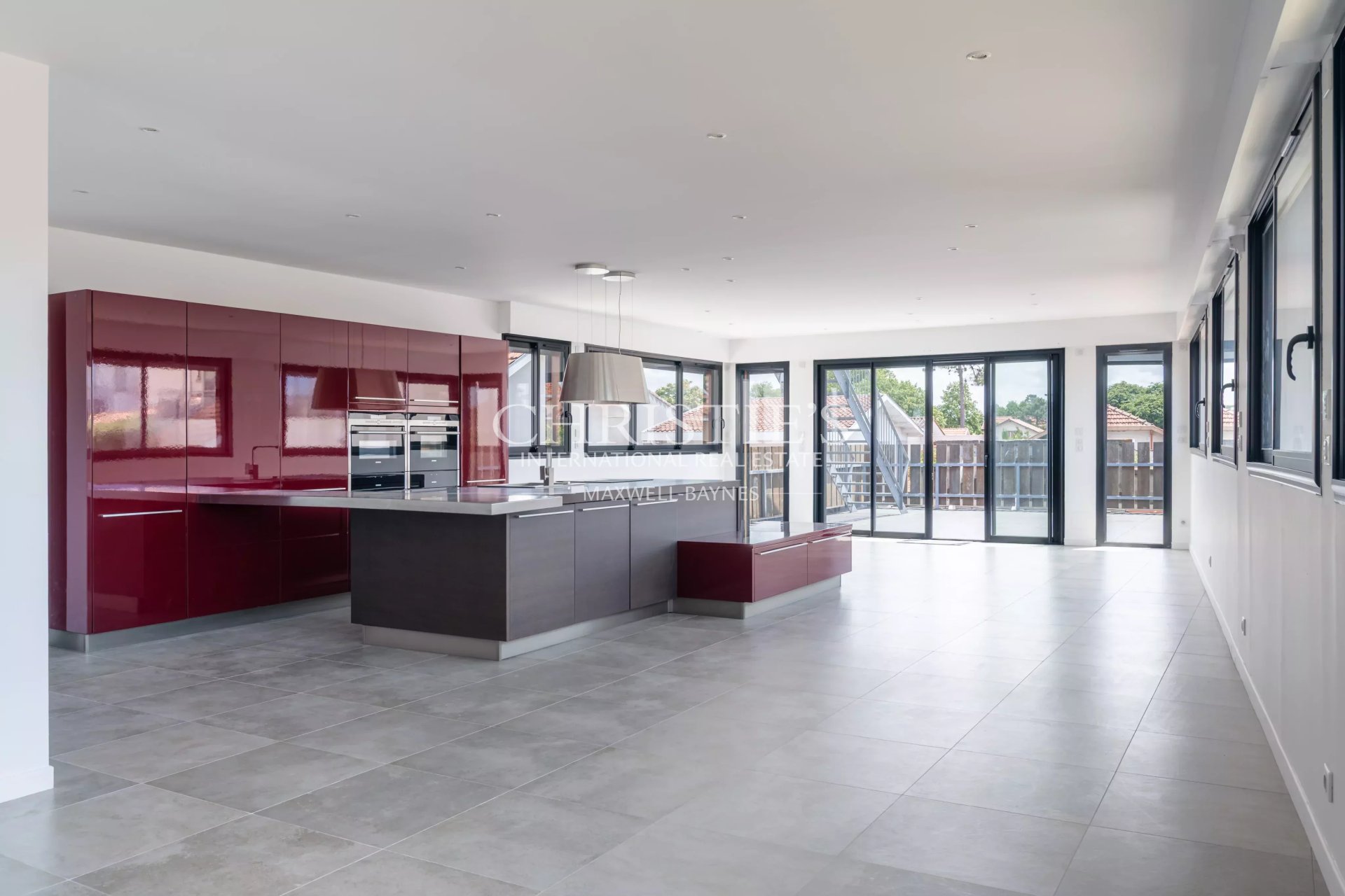 3 Bedroom Apartment/Flat's Image 3