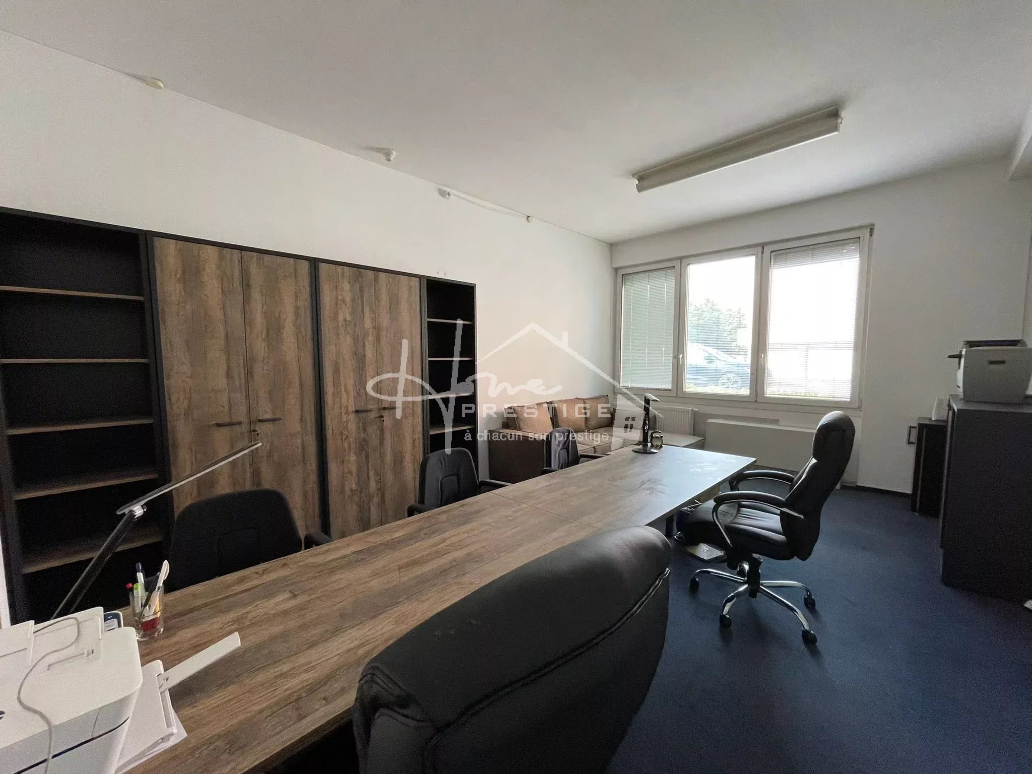 BUREAU ET ARCHIVES EN LOCATION  STRASSEN