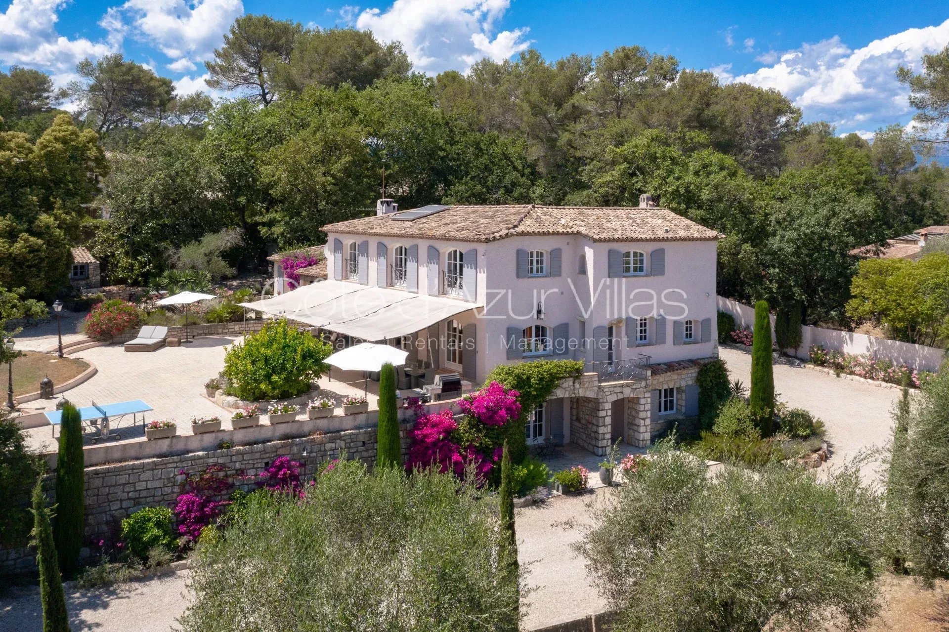 Agence immobilière de 