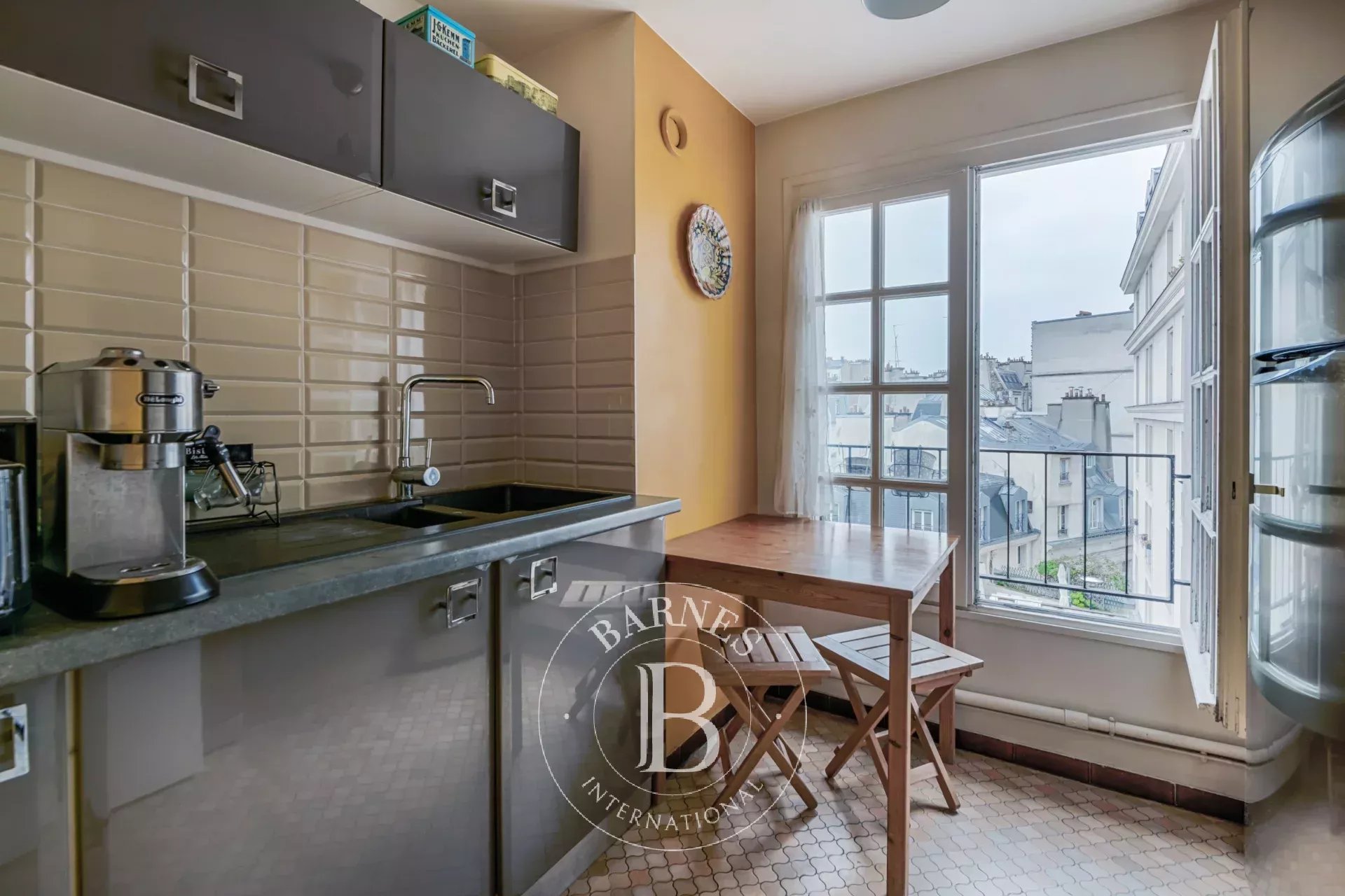 Daire Paris 3ème - picture 16