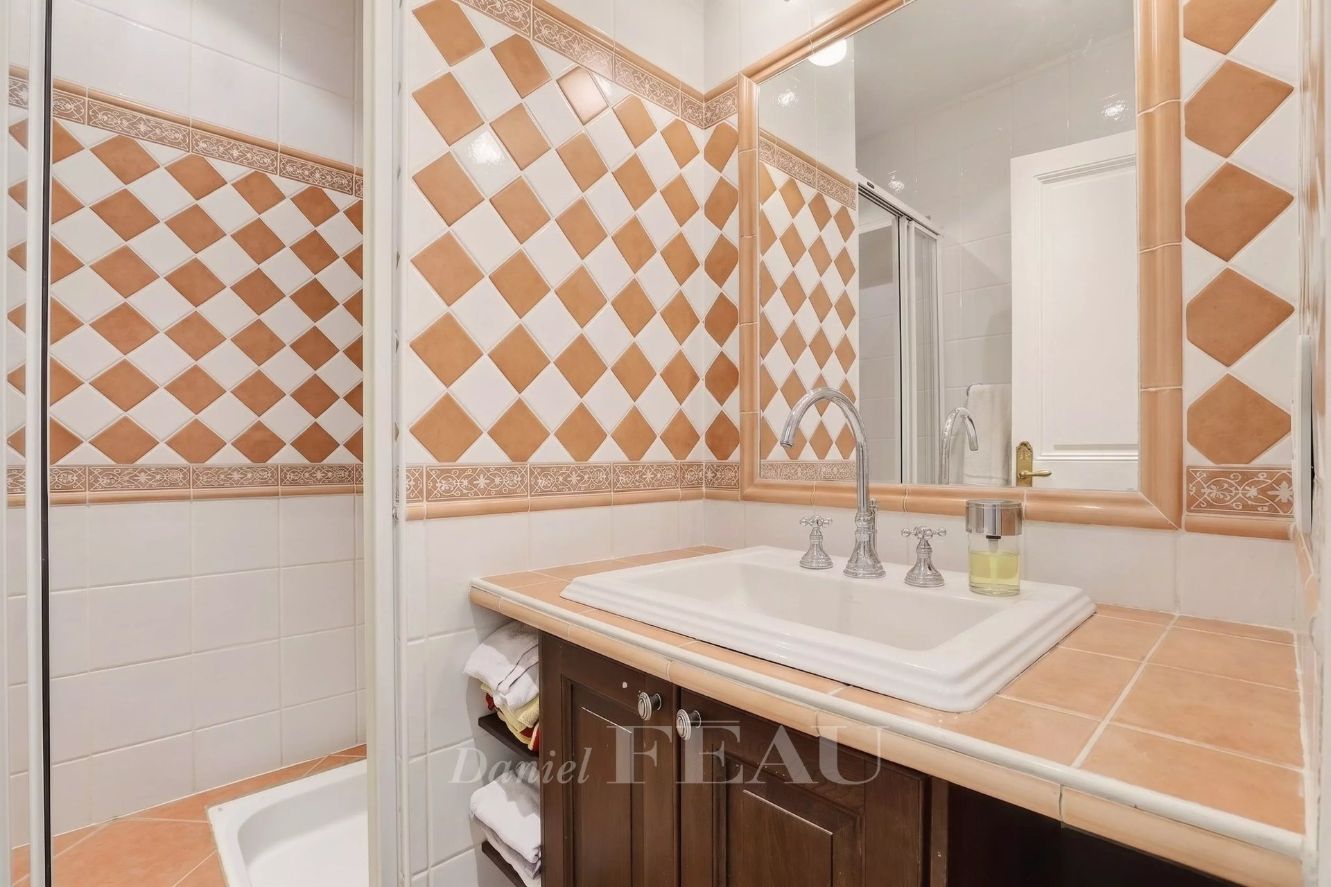 4 Bedroom Apartment/Flat's Image 6