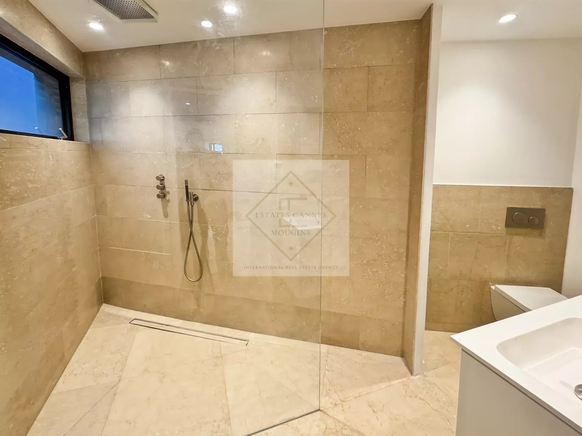 Maison rénovée à Mougins — photo 15