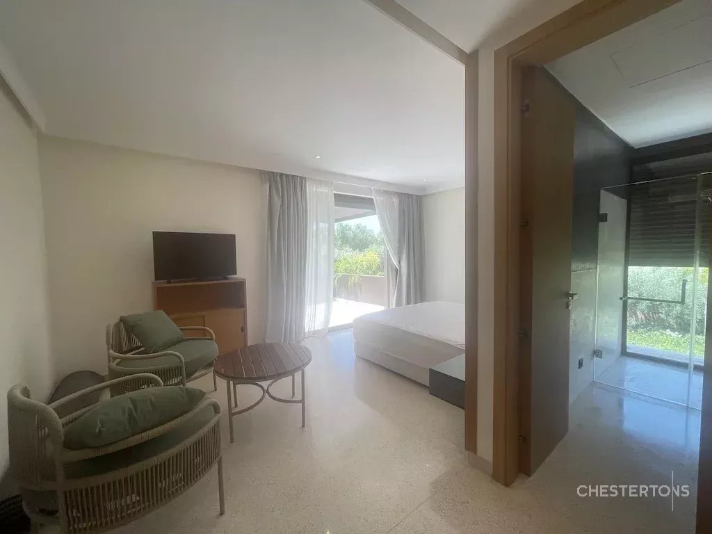  Image of Villa - 6 Bedrooms for Sale in Marrakech-Ménara-Marrakech-Morocco, Image 15