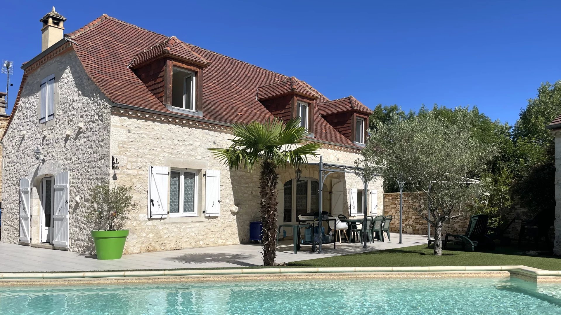 Agence immobilière de Arthurimmo.com Gourdon