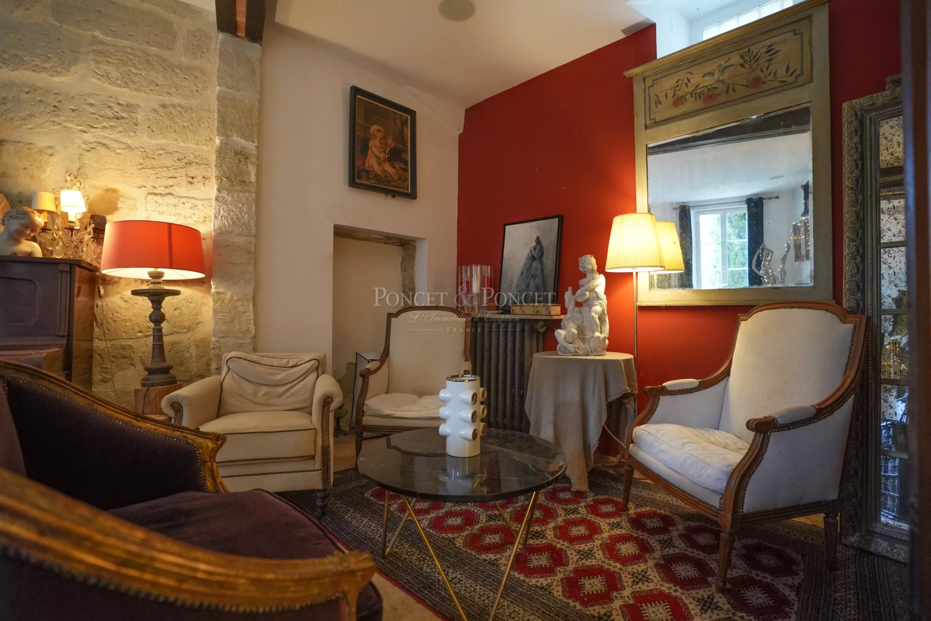 6 Bedroom Villa/Townhouse's Image 4