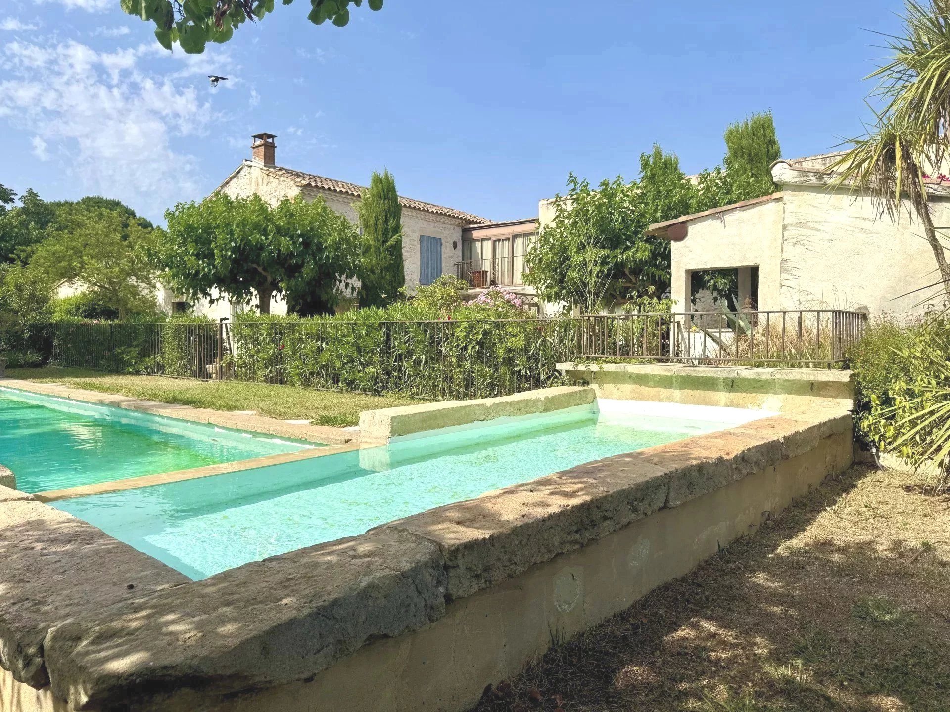 Sale Property Bellegarde