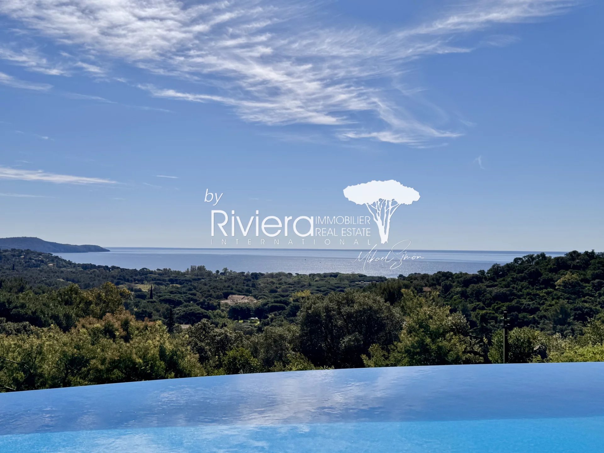 VUE MER IMPRENABLE - Propriété au coeur de la nature avec Pis