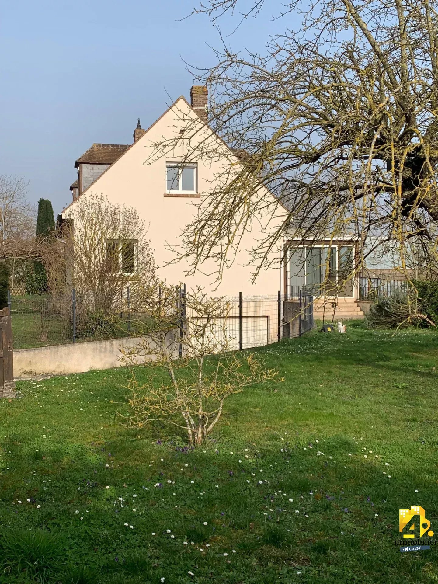 Agence immobilière de 