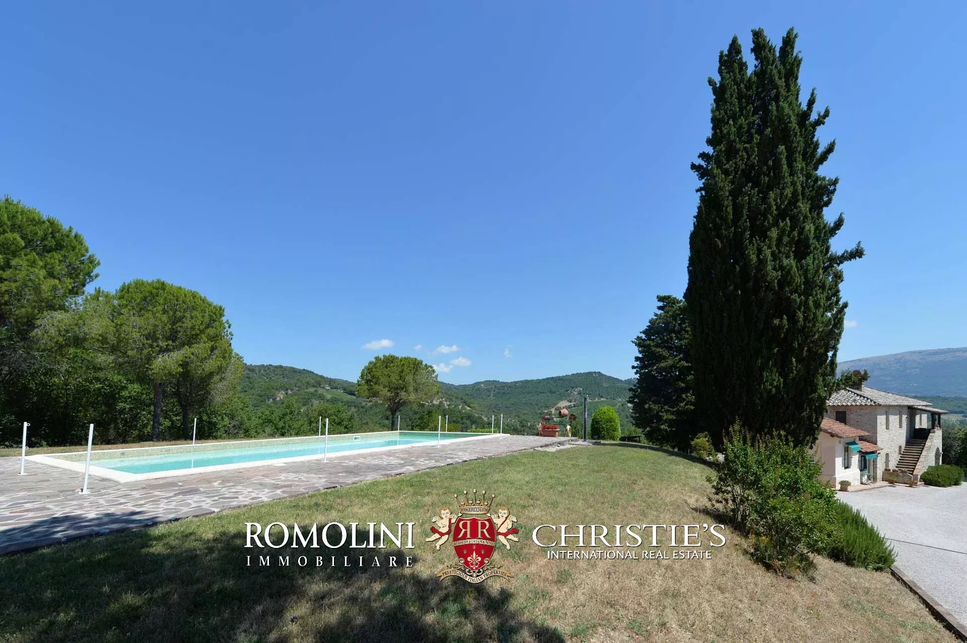 17 Bedroom Villa/Townhouse's Image 16