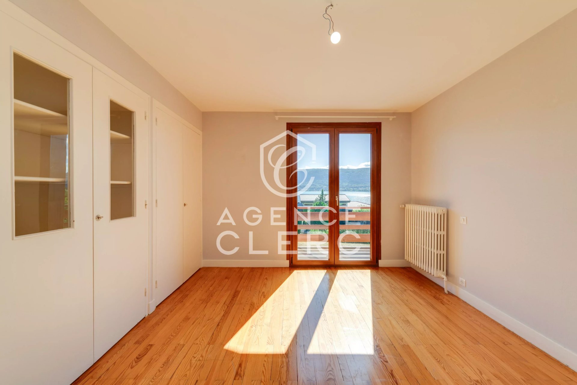 4 Bedroom Villa/Townhouse's Image 7
