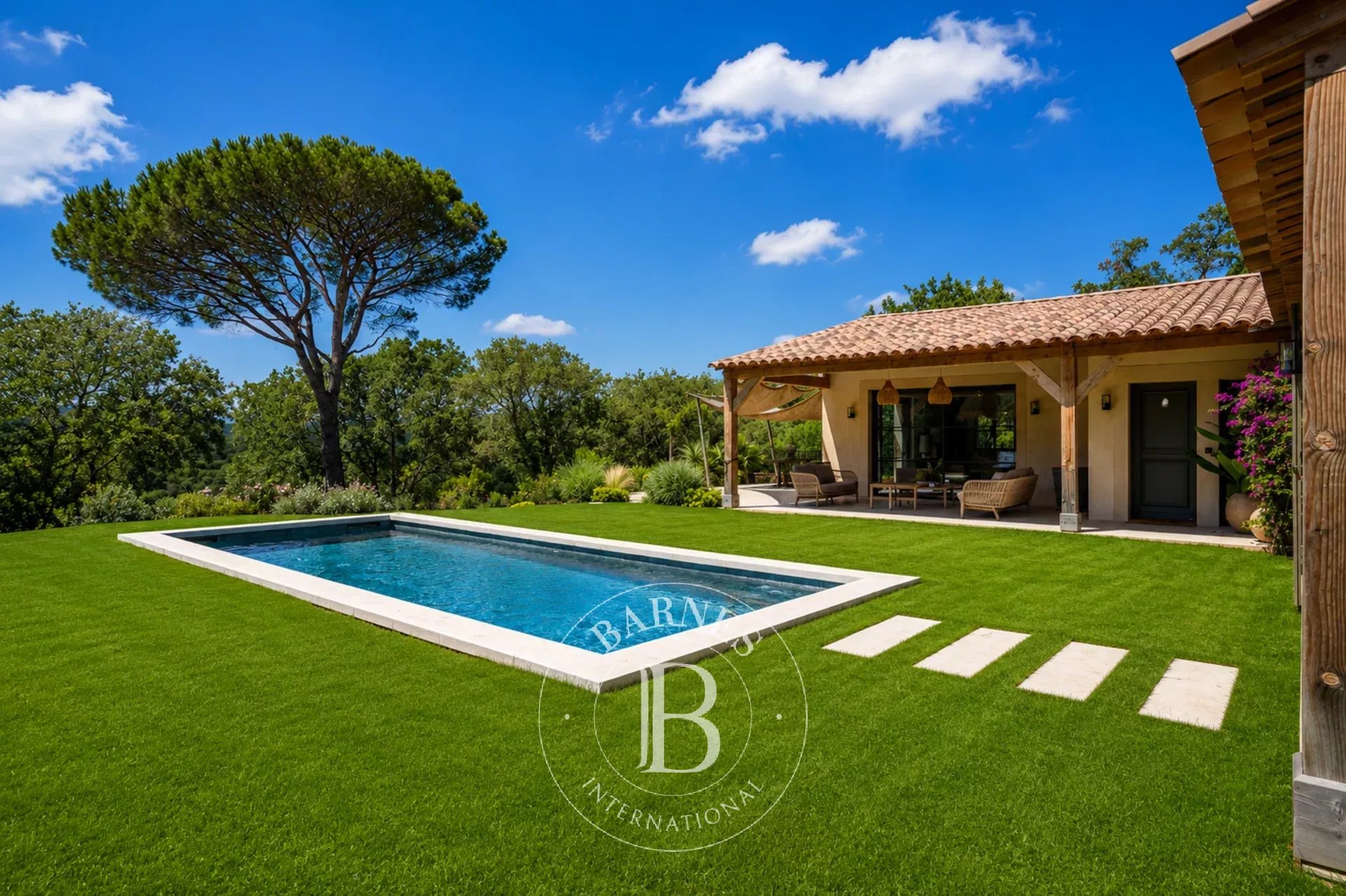Maison La Croix-Valmer  -  ref 87072154 (picture 2)