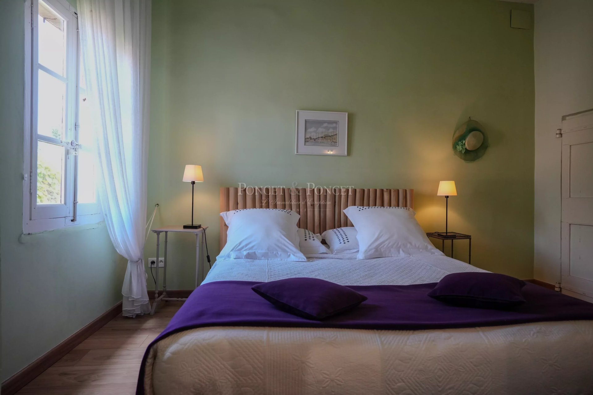6 Bedroom Villa/Townhouse's Image 10