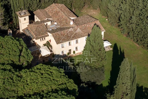 Luxury Family Estate for Sale in Auribeau sur Siagne Near Mougins — photo 1