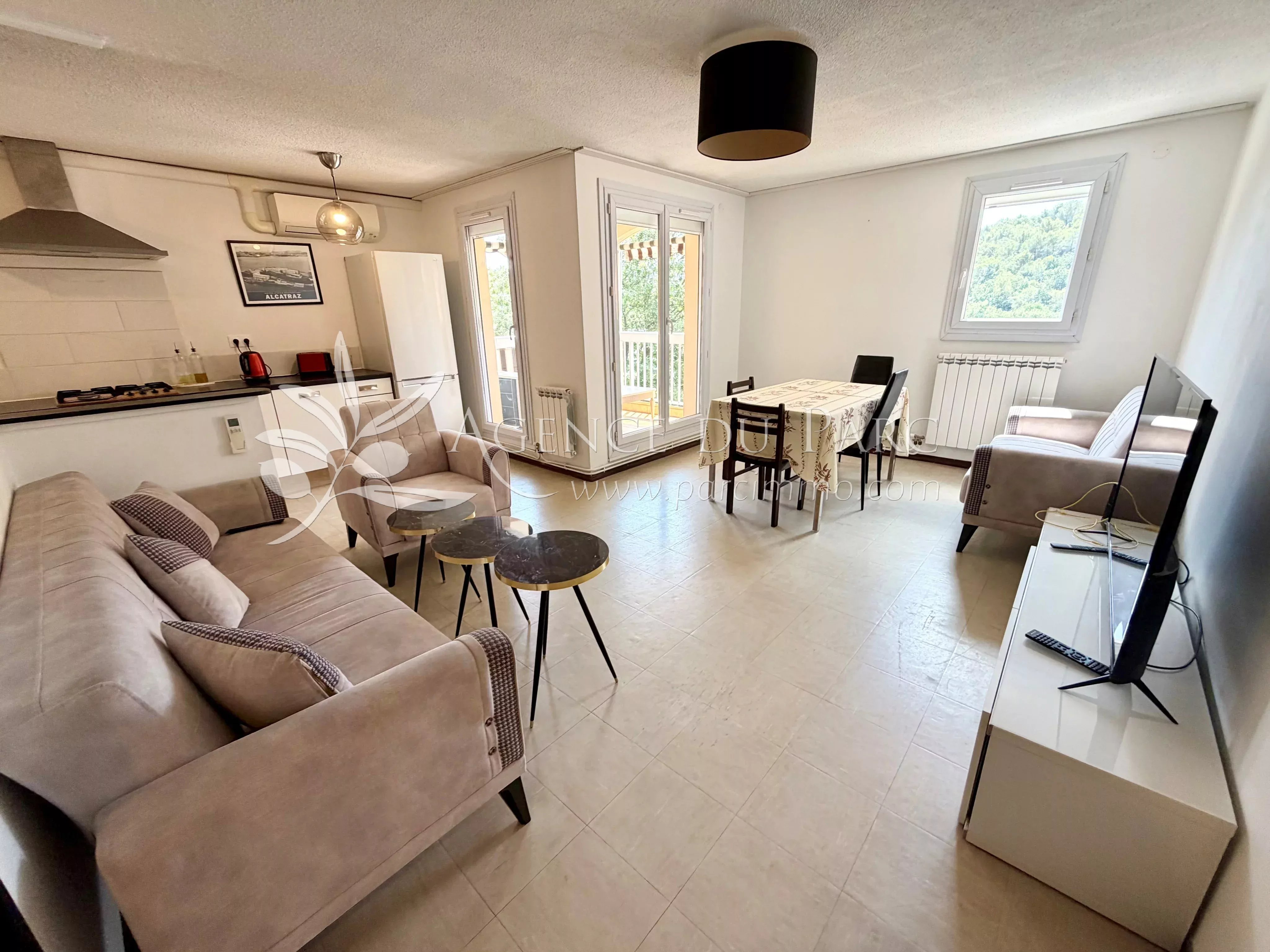 Appartement 3 pièces 67 m² · à Antibes · 67 m² · 325 000 €