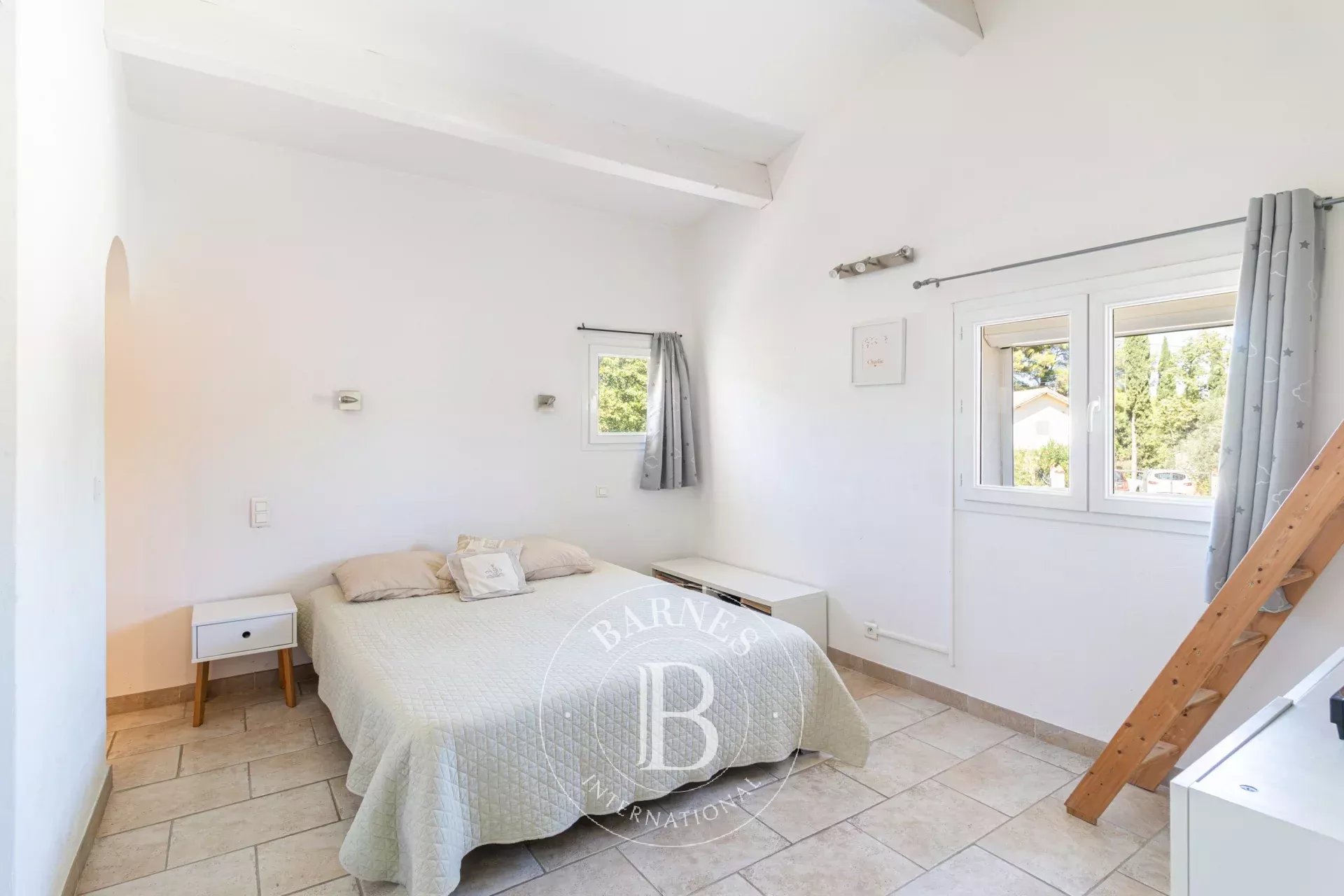 Aubagne  - Maison 7 Pi&egrave;ces 4 Chambres - picture 20