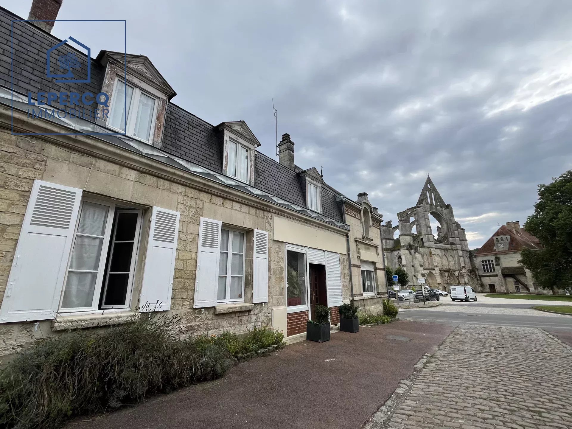 Rental Village house Longpont