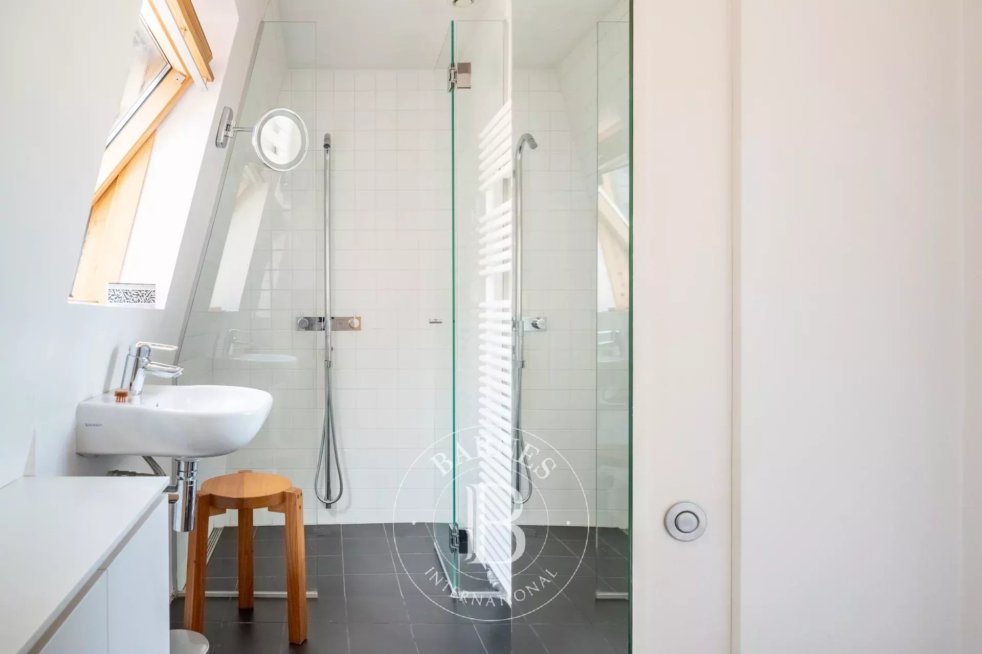 Daire Paris 4ème - picture 26