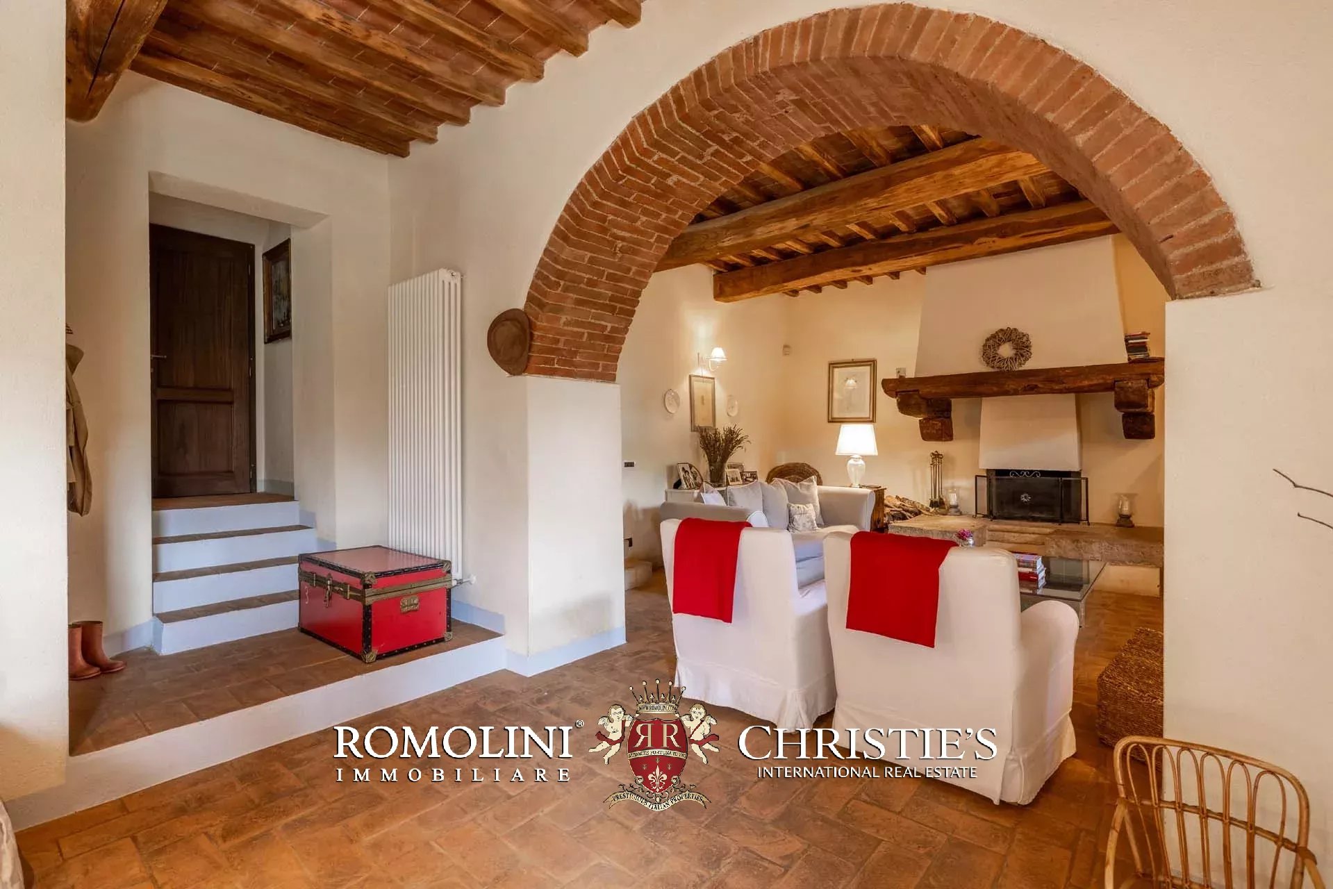 6 Bedroom Villa/Townhouse's Image 39