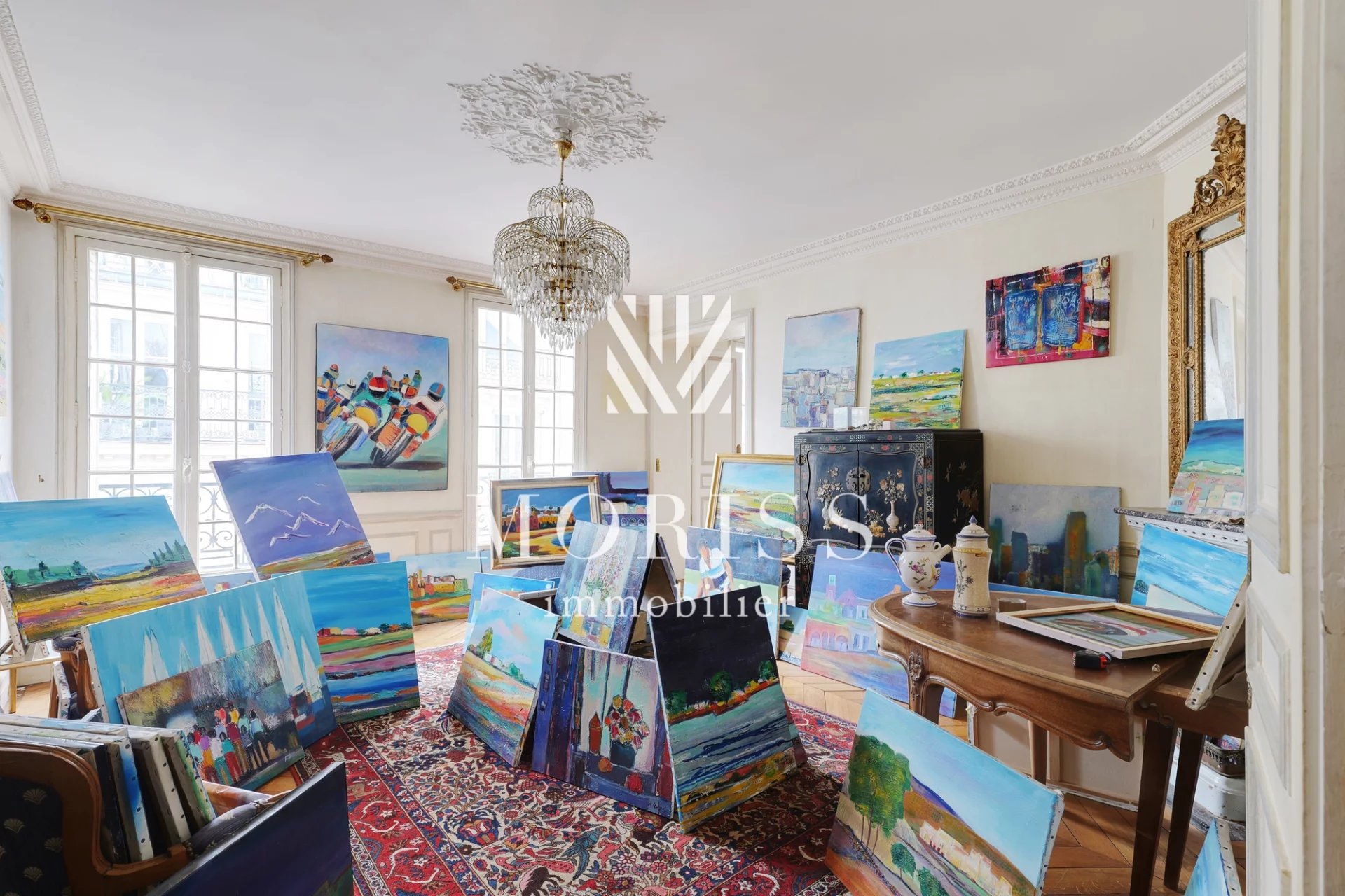 Élégance et Volume au Cœur d’un Secteur Prisé du 8ᵉ - Image Array