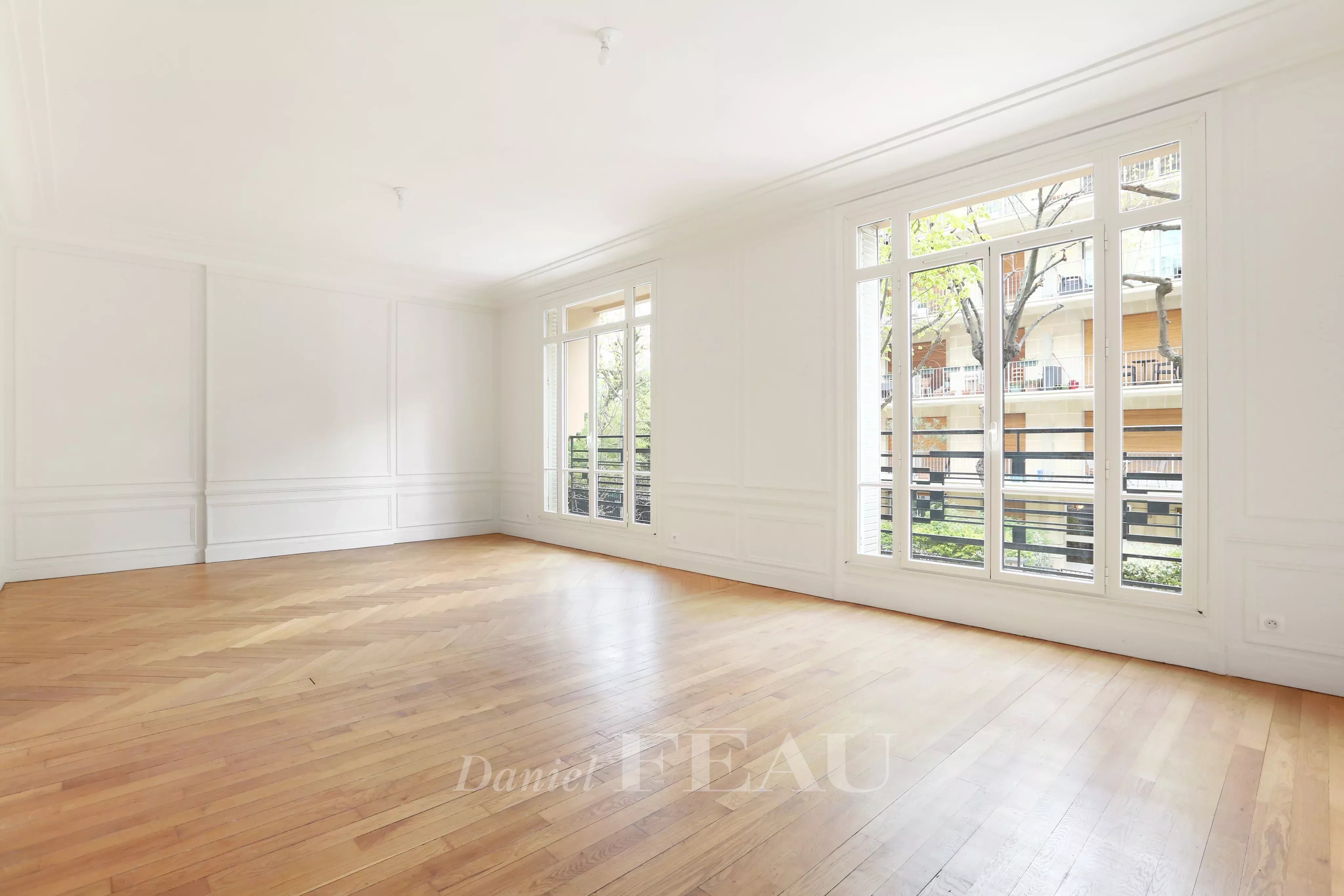Rental Apartment Neuilly-sur-Seine