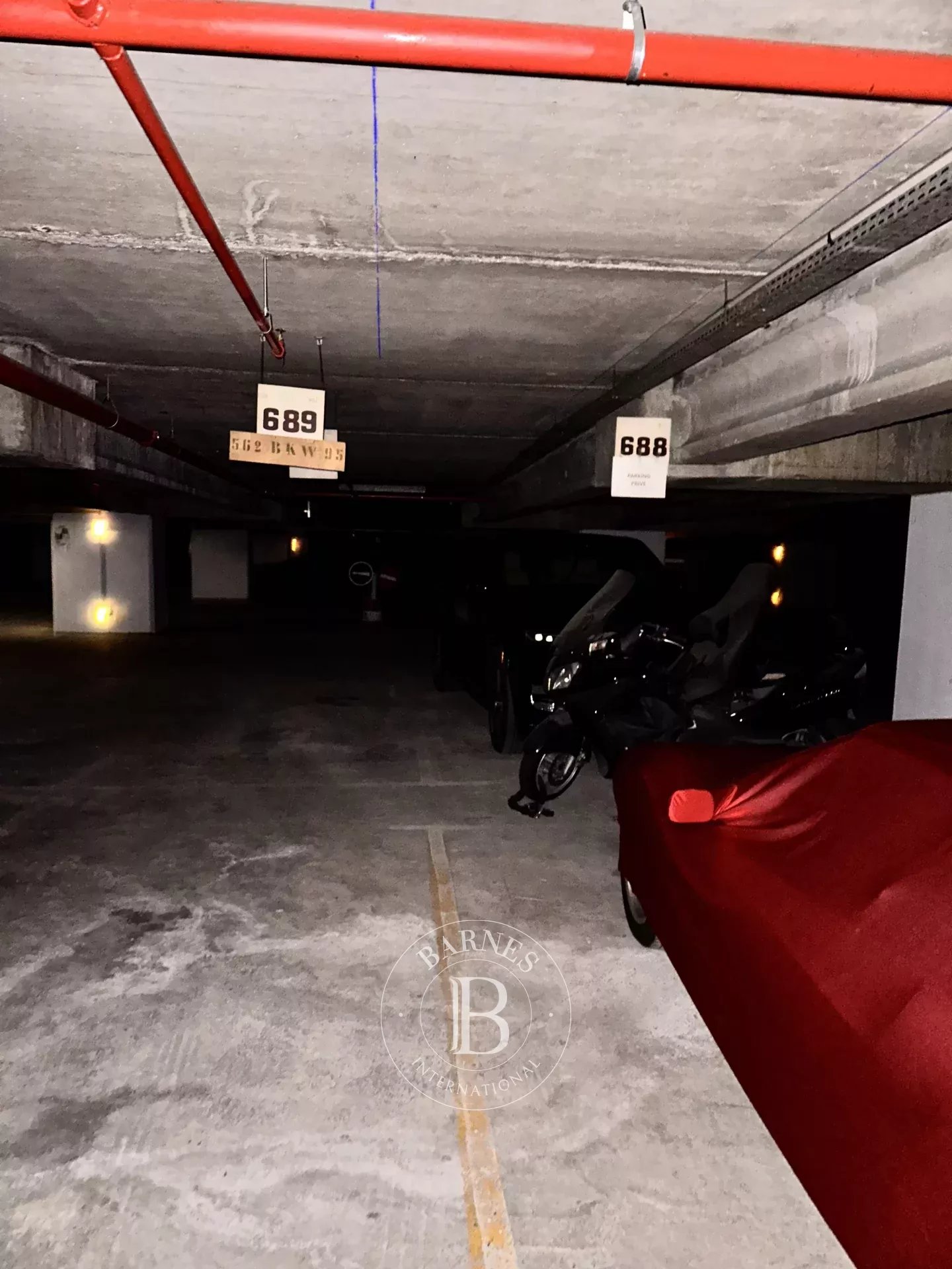 Daire Paris 8ème - picture 5