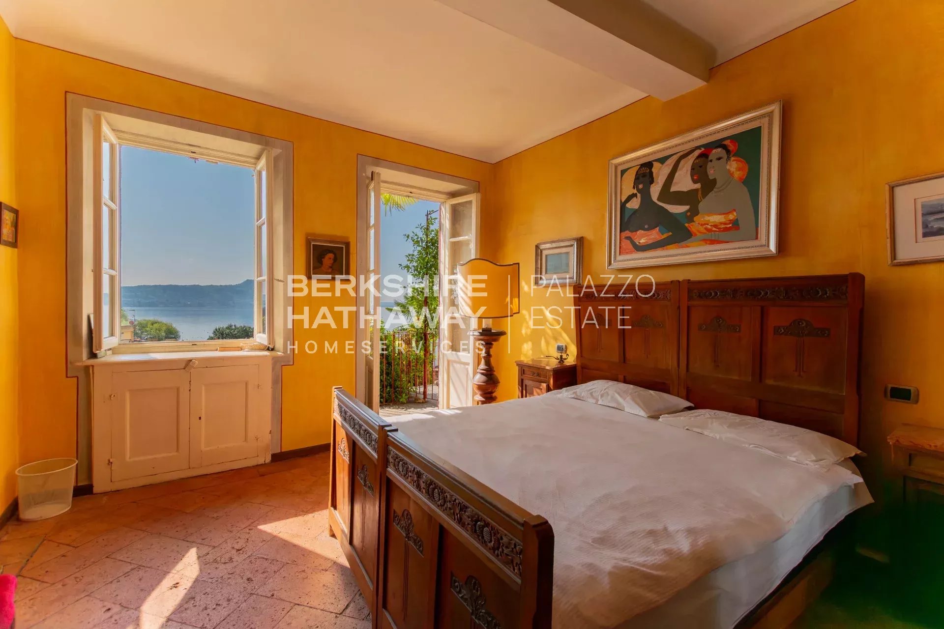 Historic Residence with Three Independent Units and Panoramic Lake Maggiore Views in Solcio di Lesa