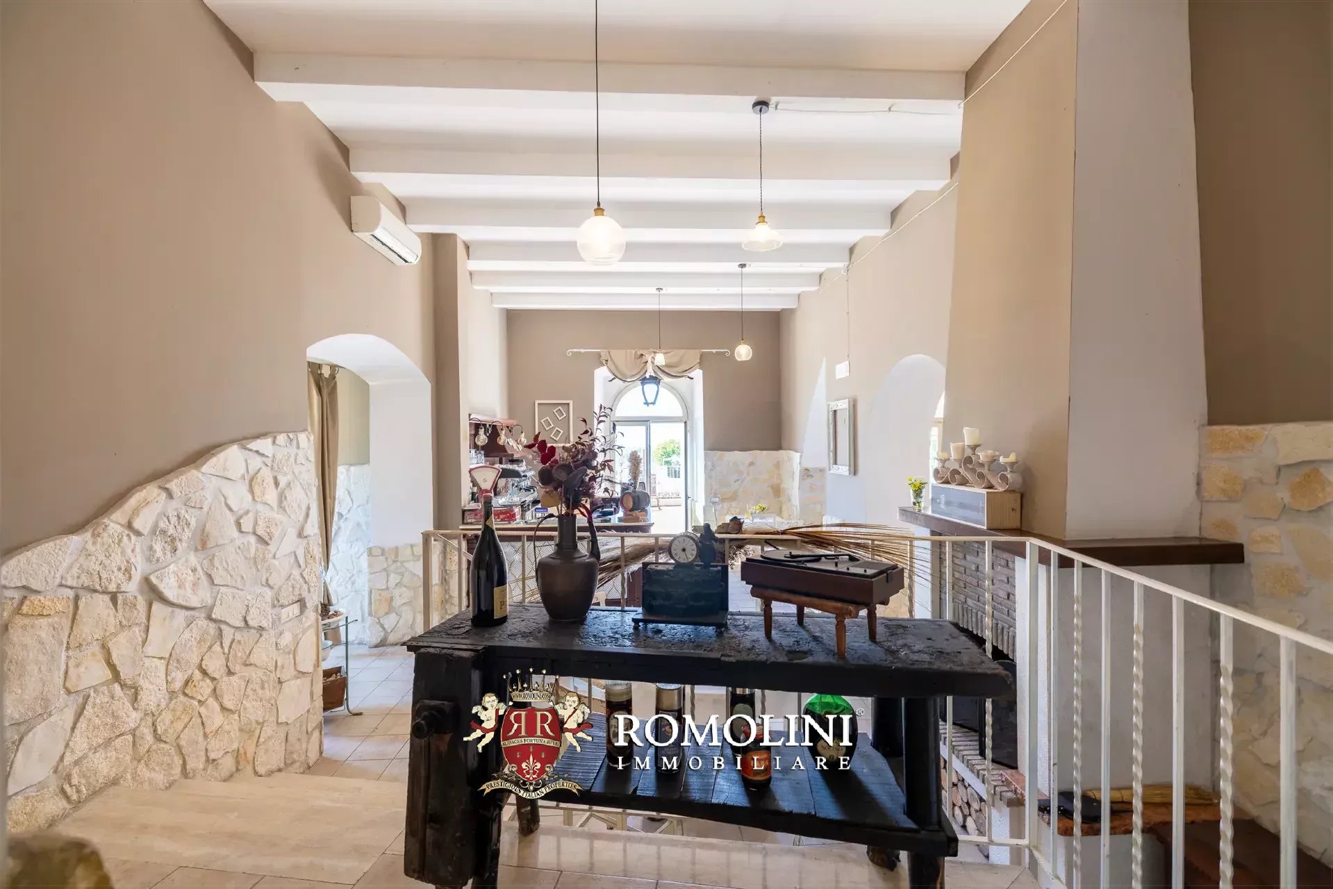 35 Bedroom Villa/Townhouse's Image 54
