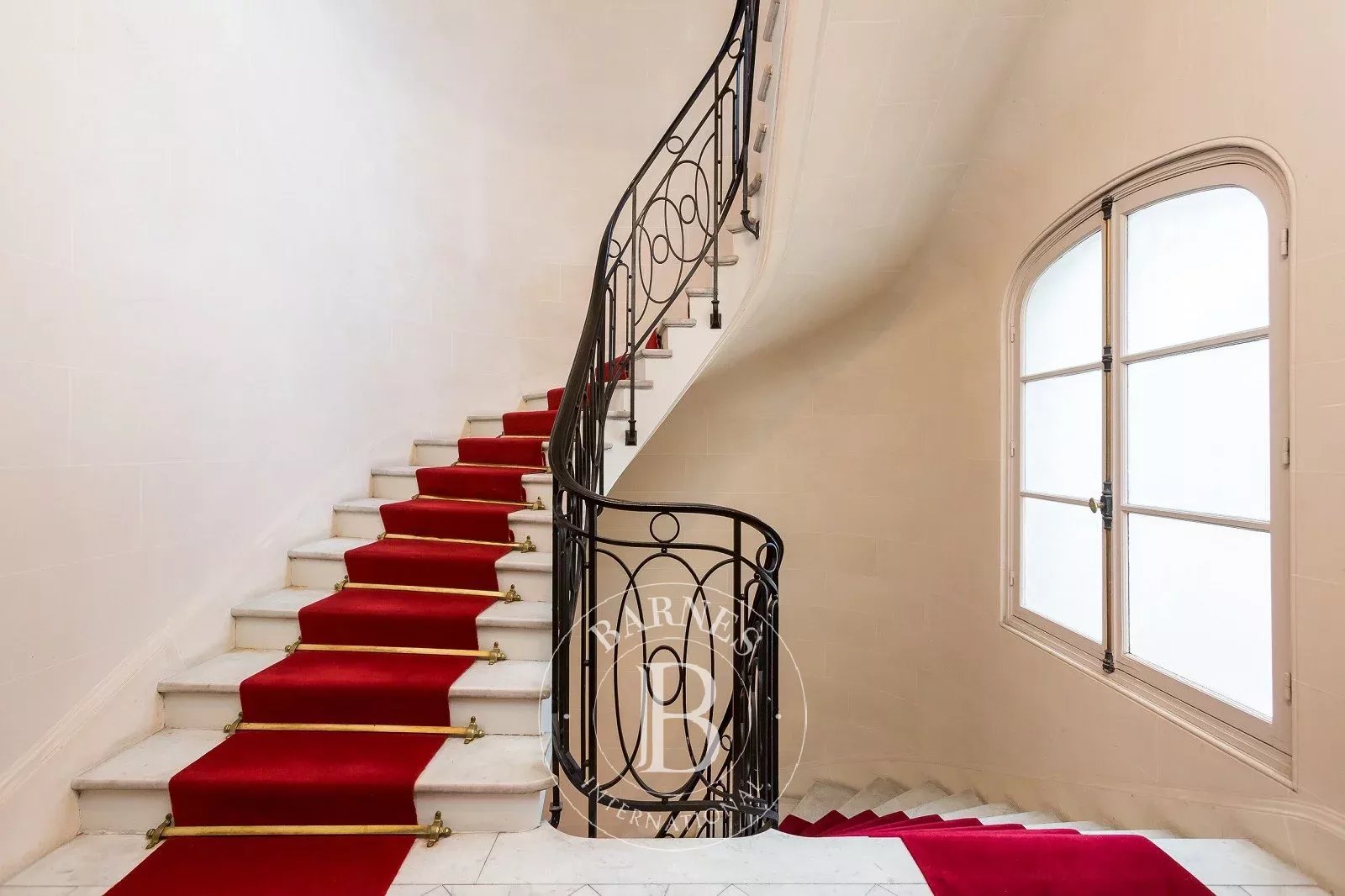 Daire Paris 8ème - picture 19