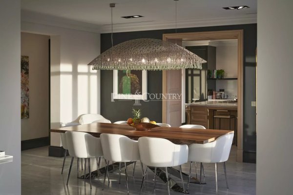 Contemporary Villa for sale in Cannes with panoramic views — photo 5