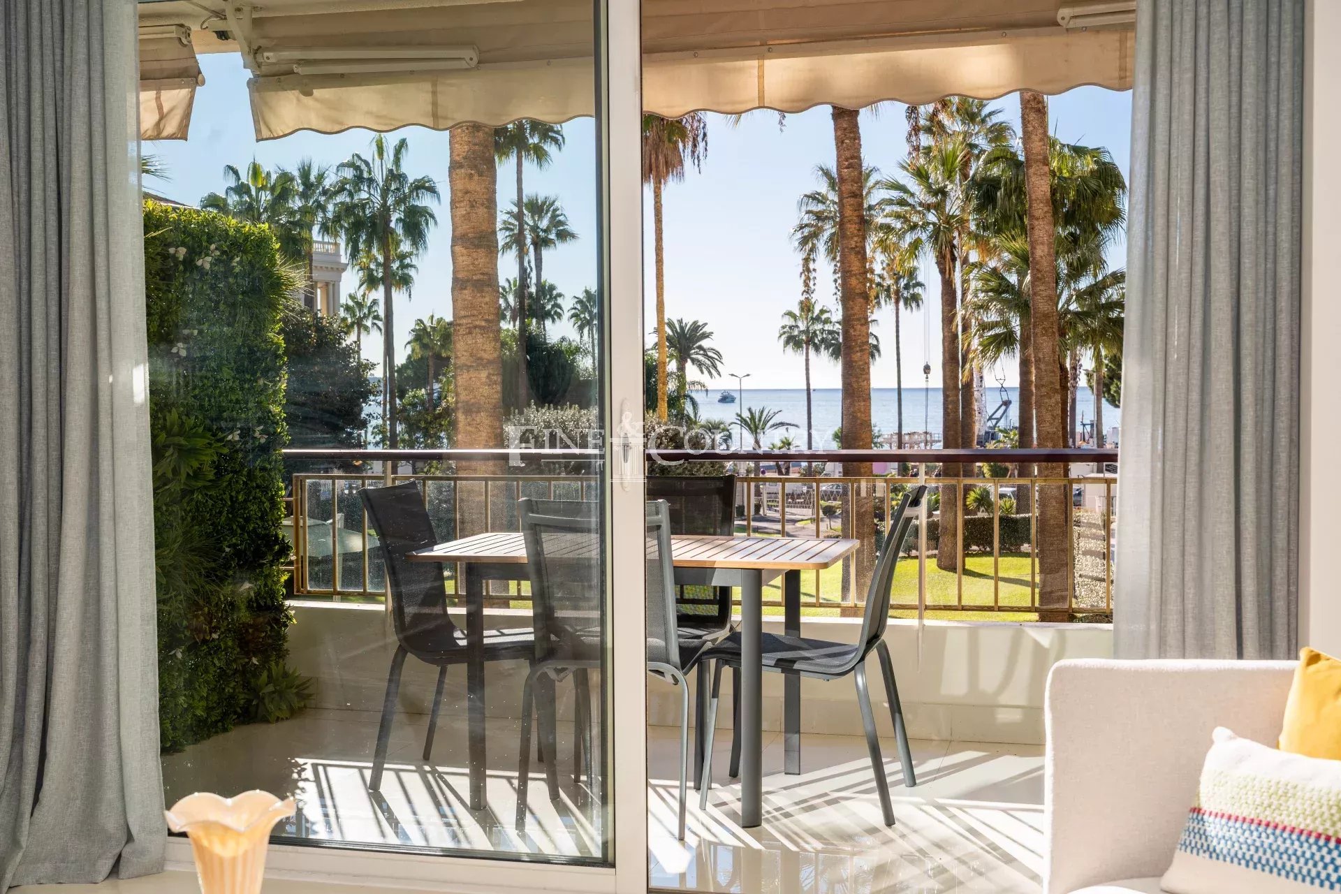 Photo of Apartment for sale in the Grand Hotel, Cannes