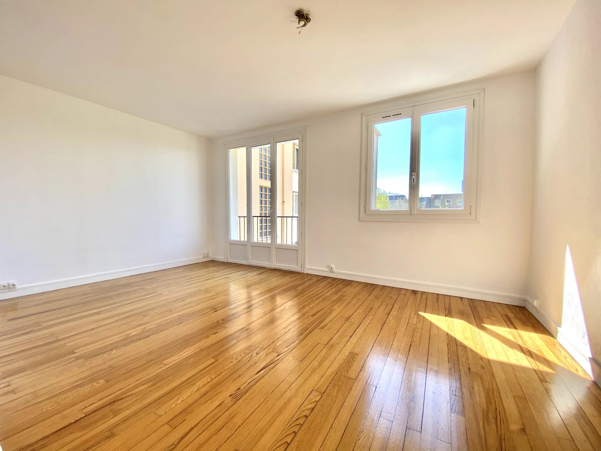 Rental Apartment Évreux