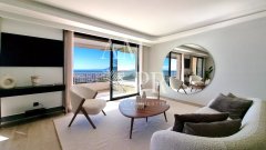 Apartment with sea view in a prestigious residence — photo 6 of 14