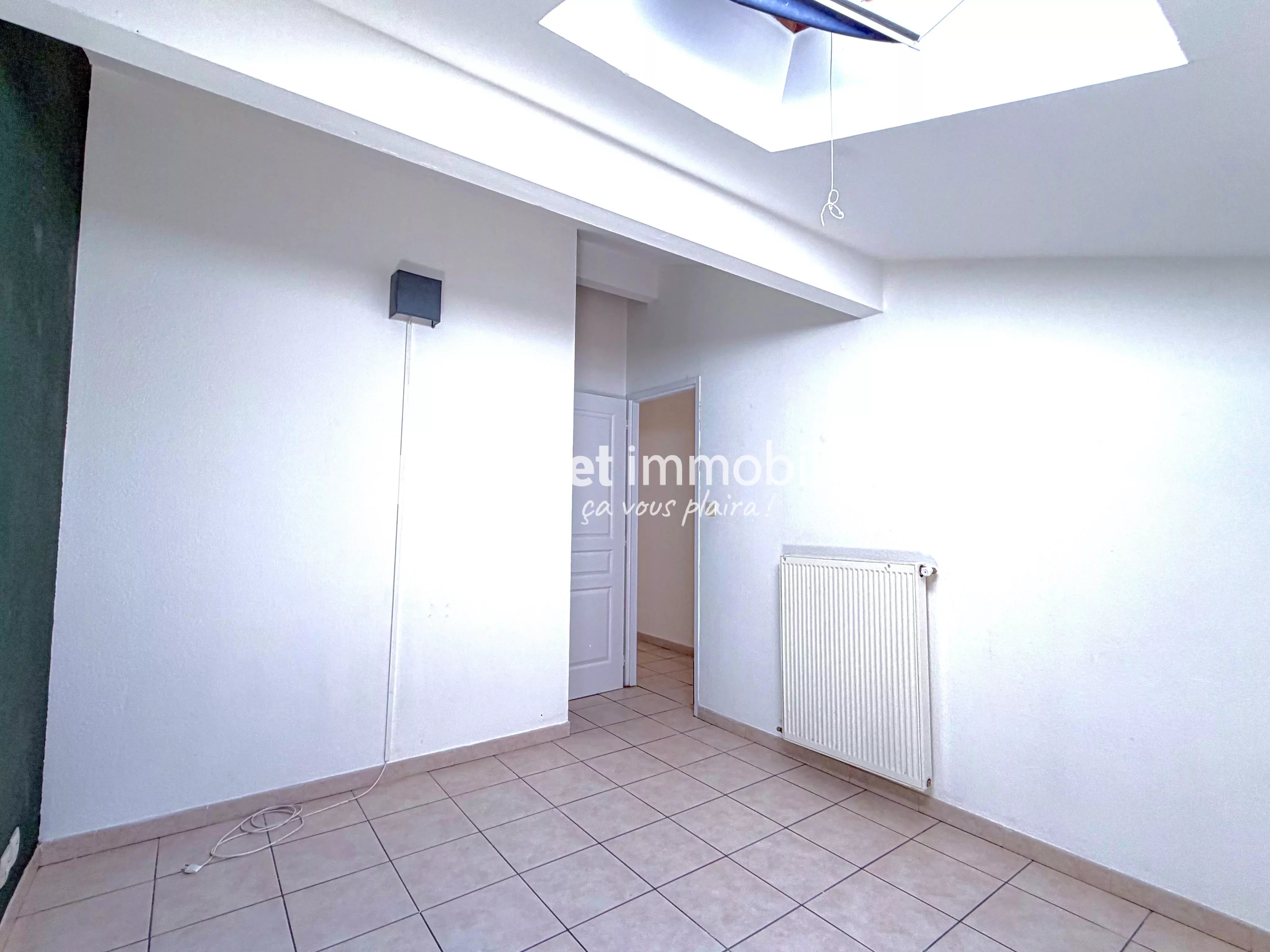 APPARTEMENT T4 107m2 DUPLEX DREMIL-LAFAGE — photo 11