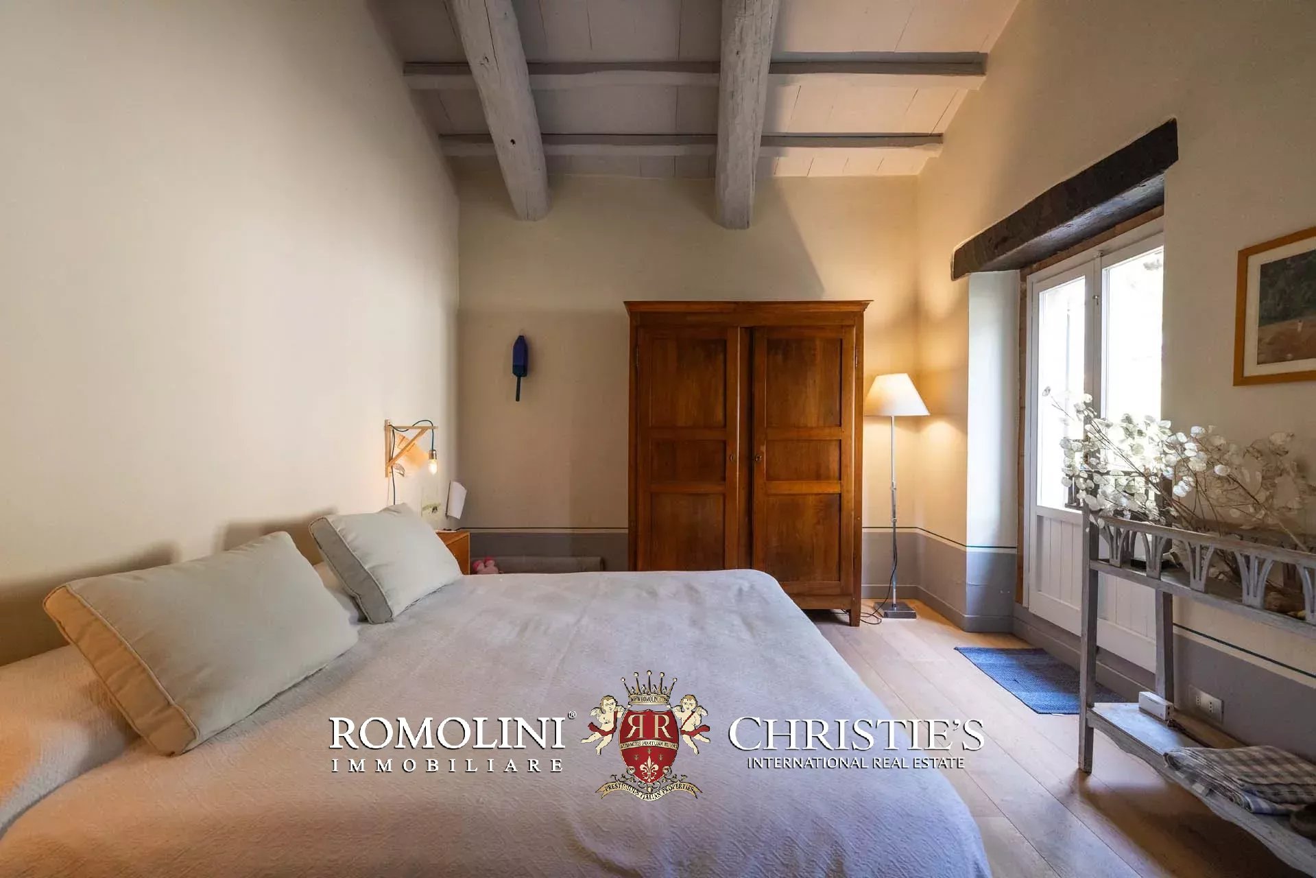 5 Bedroom Villa/Townhouse's Image 30