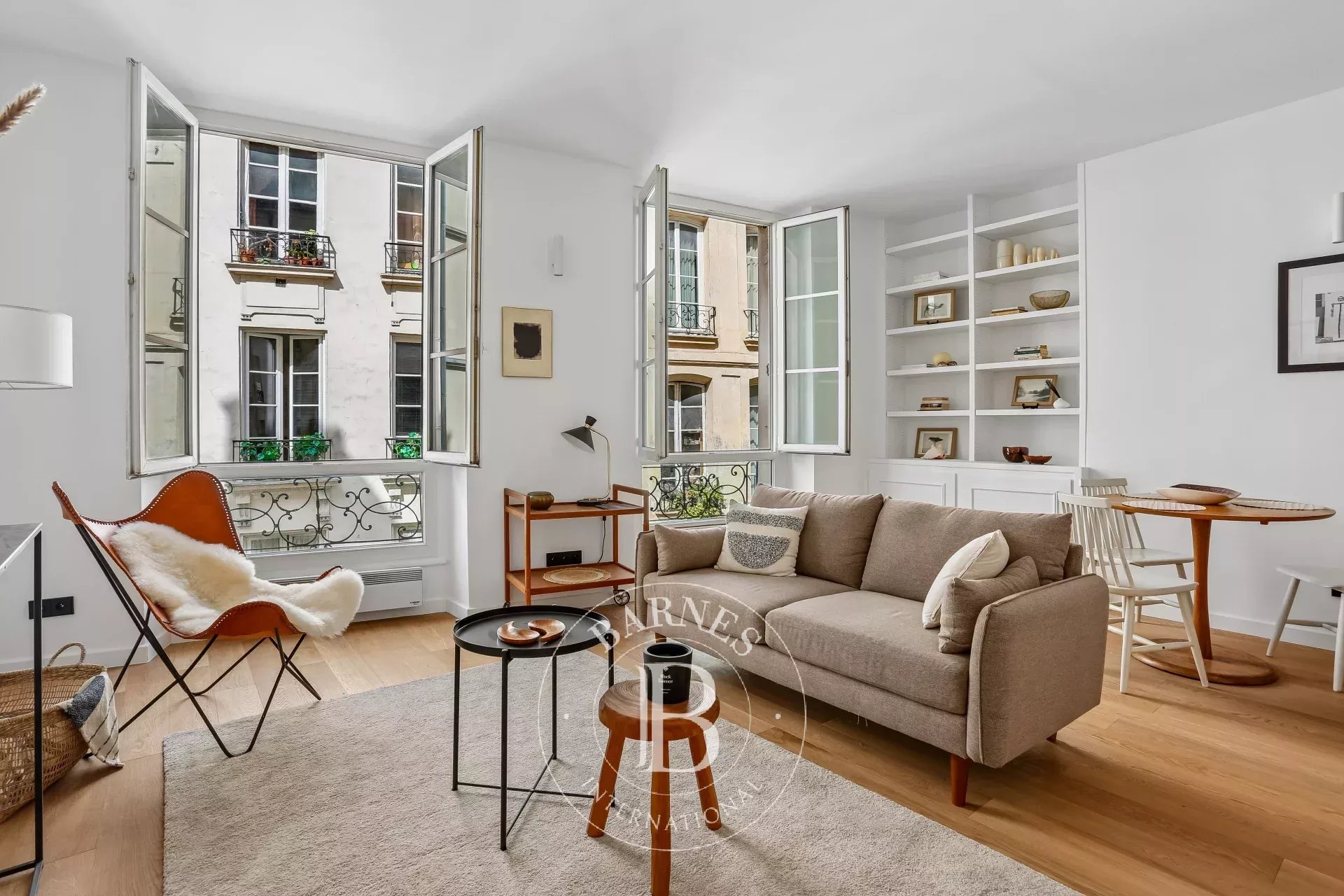 Apartment Paris 75006  -  ref 87294709 (picture 1)