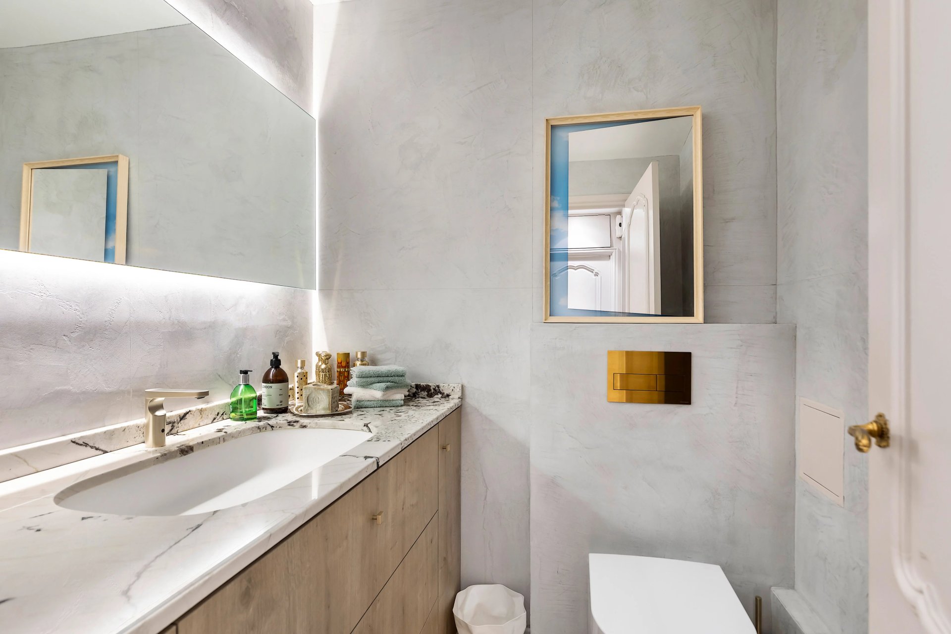 2 Bedroom Apartment/Flat's Image 8