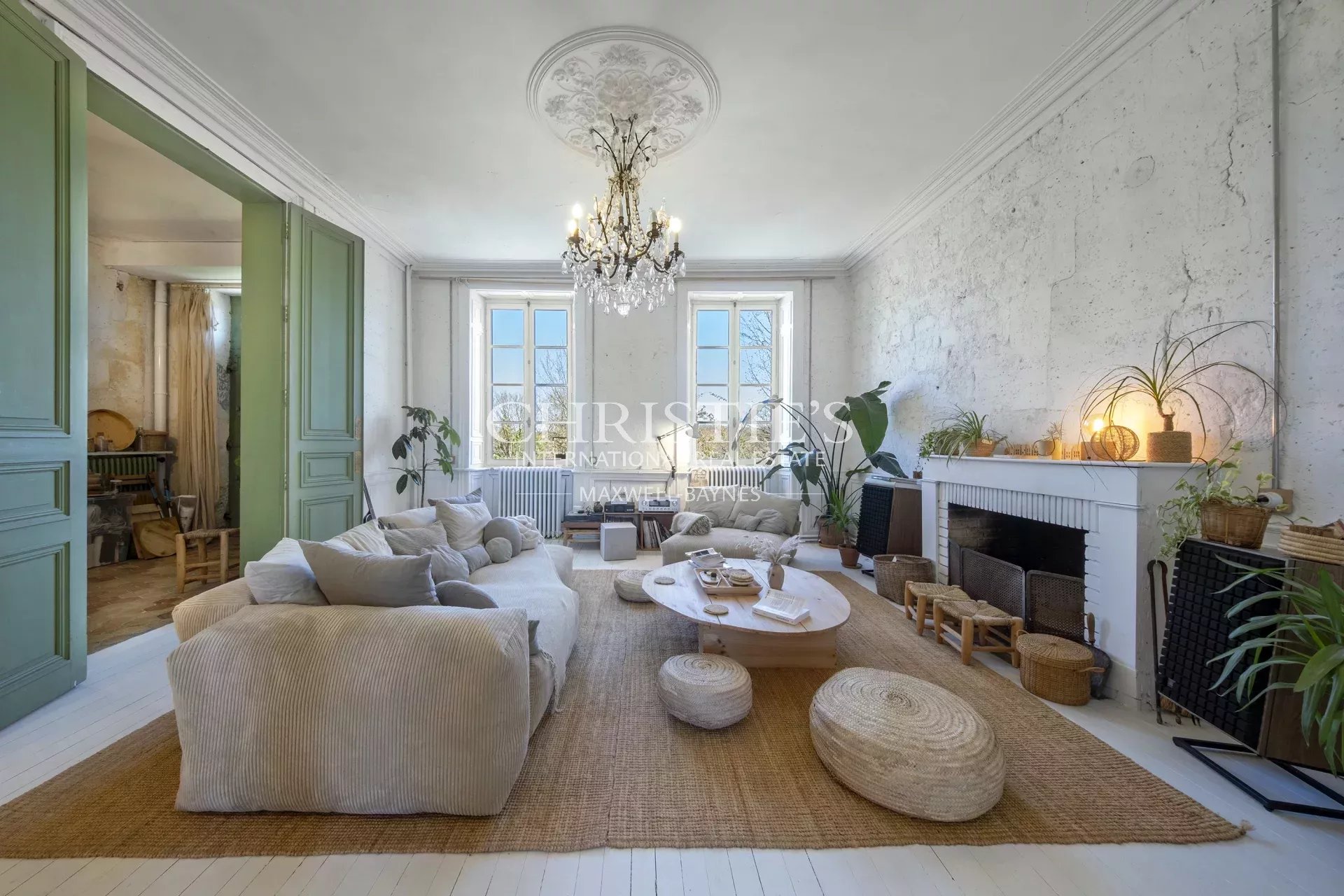 8 Bedroom Chateau's Image 5