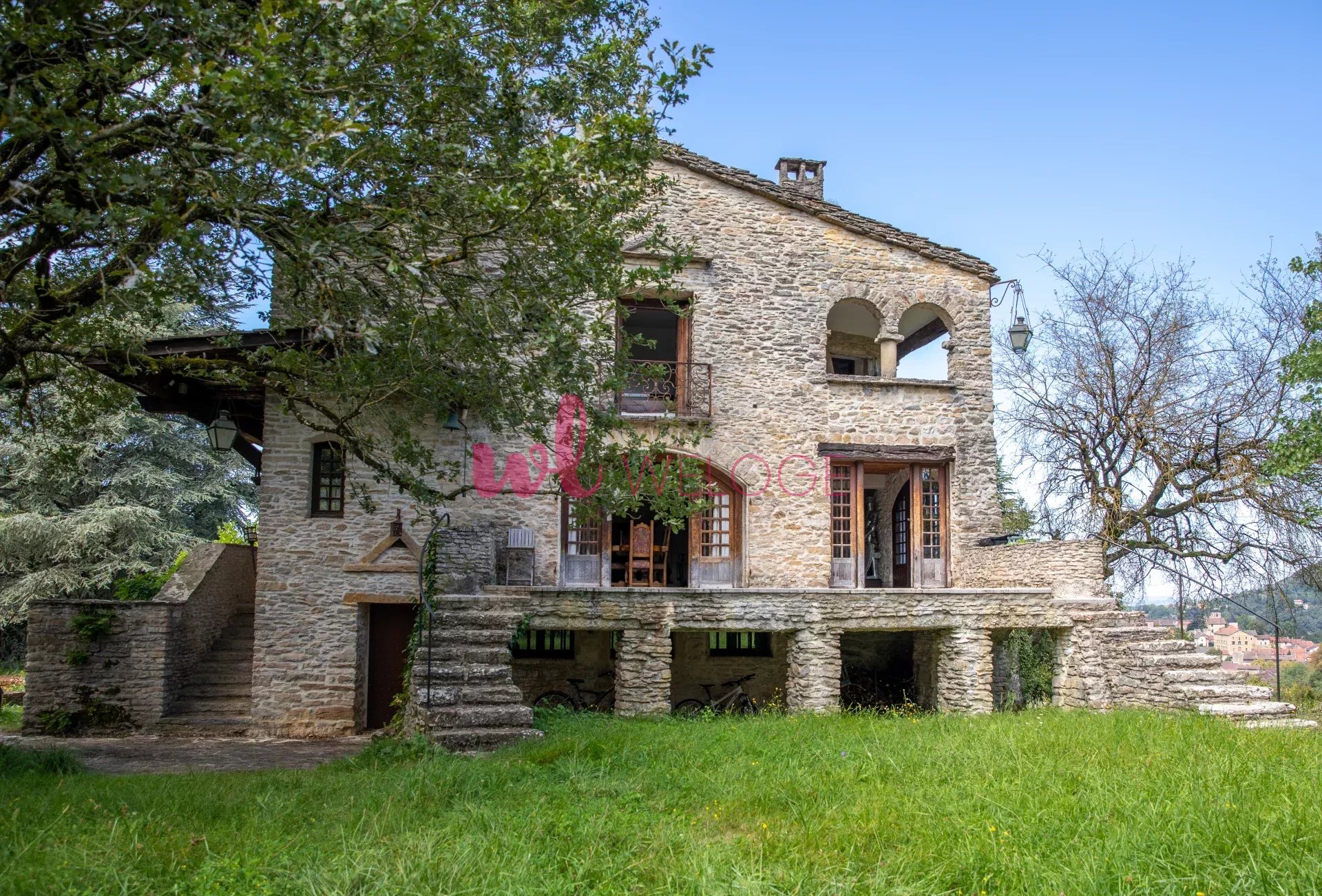 Agence immobilière de 
