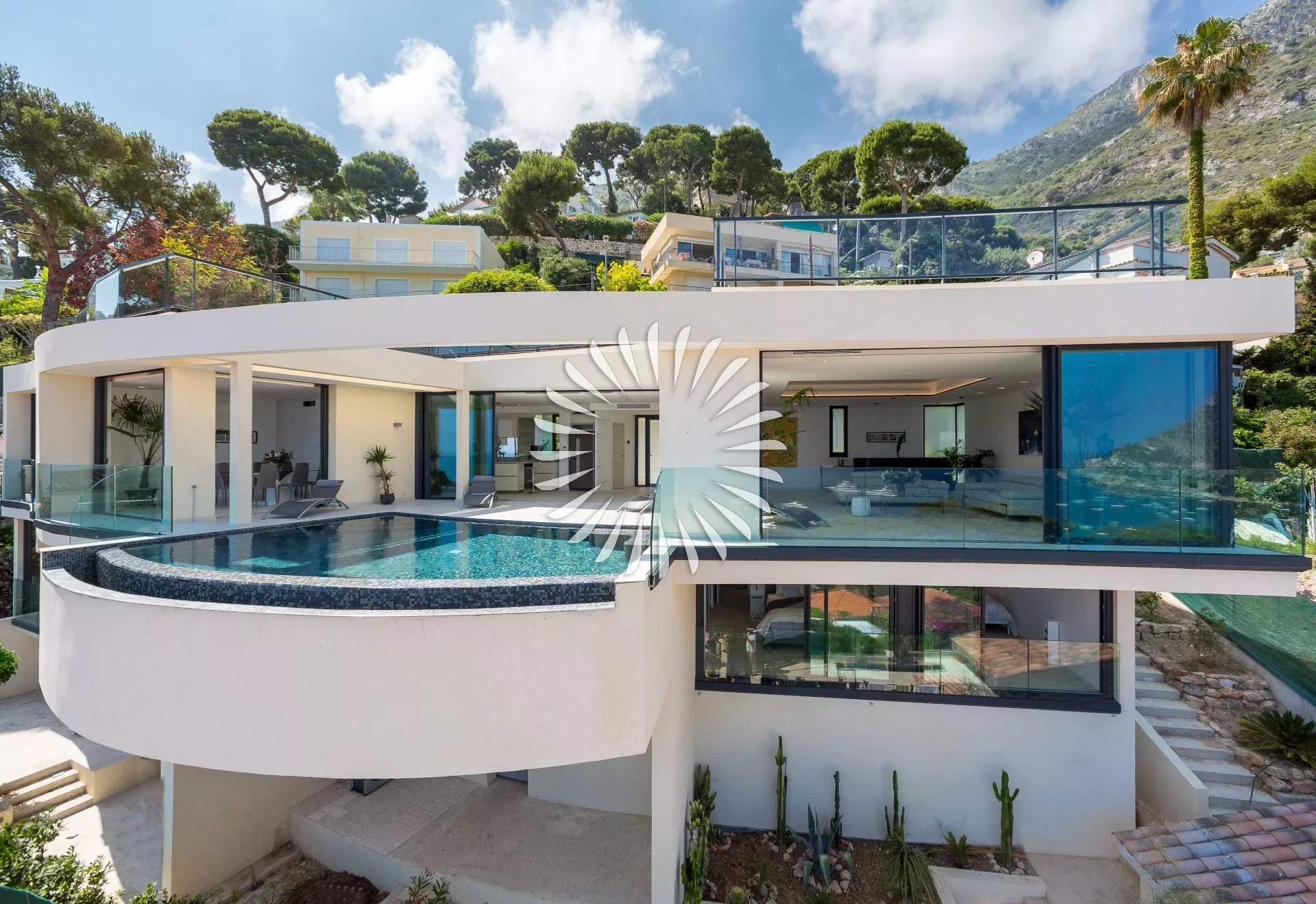 Luxurious Villa - Eze