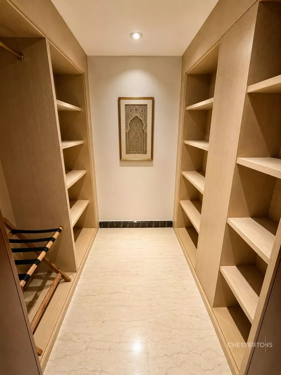  Image of Villa - 10 Bedrooms for Sale in Marrakech-Ménara-Marrakech-Morocco, Image 17