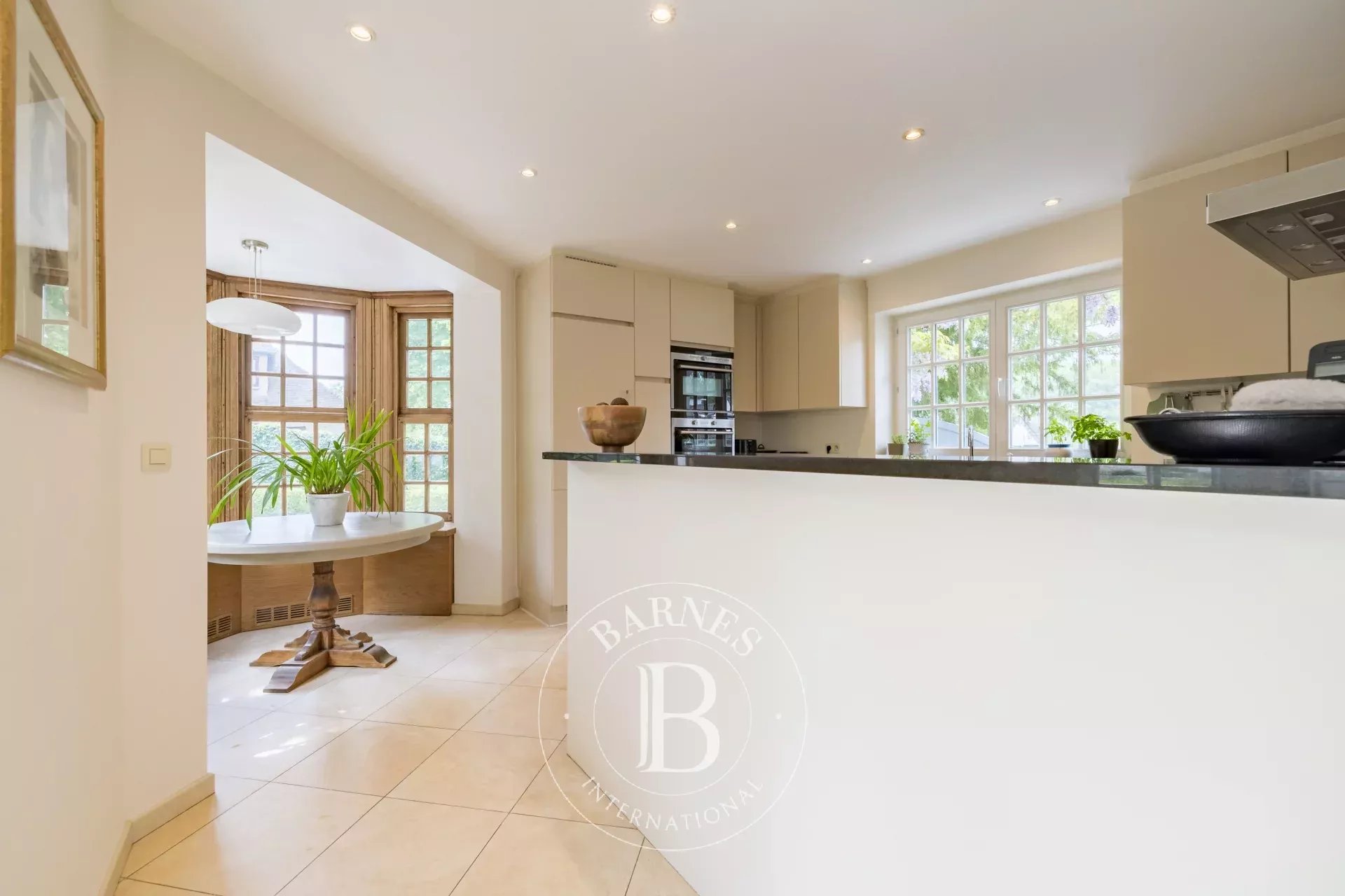 Charming villa in a sought-after neighborhood of Lasne.