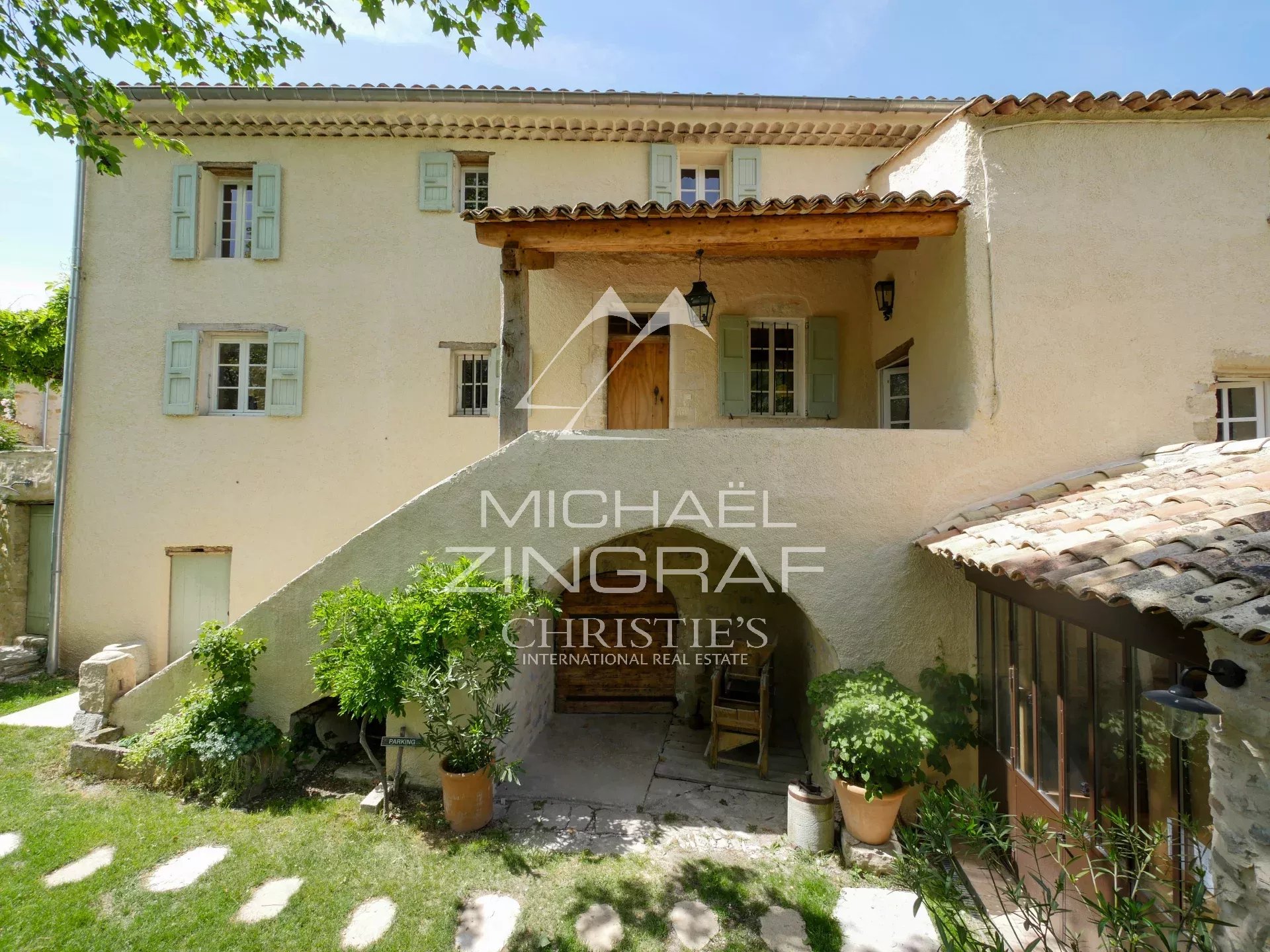 5 Bedroom Villa/Townhouse's Image 31
