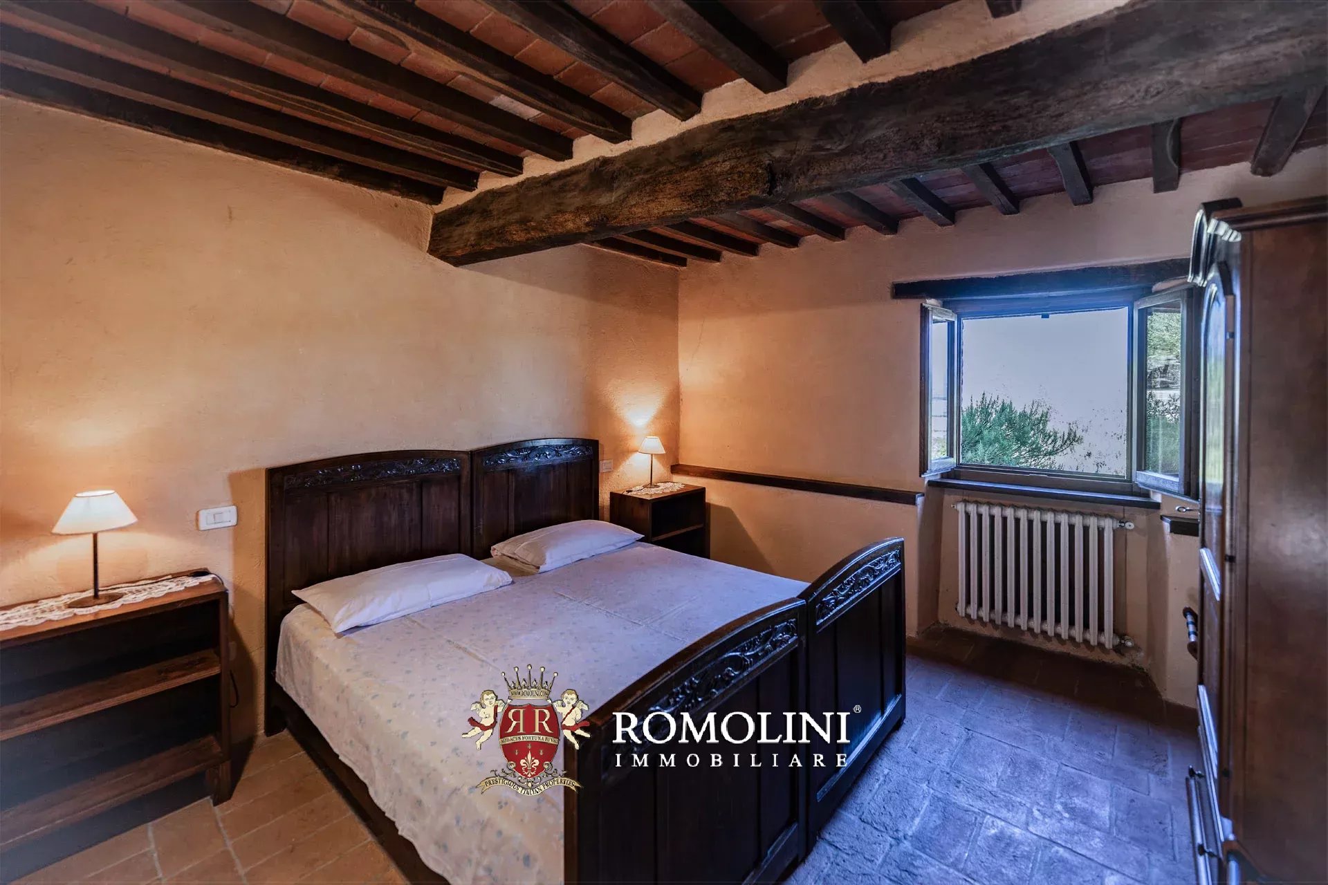8 Bedroom Villa/Townhouse's Image 24