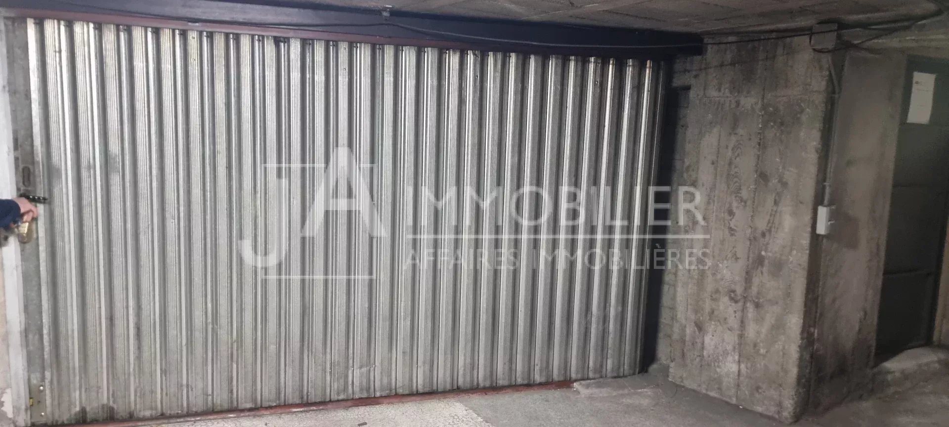 LOCATION GARAGE NICE SAINT SYLVESTRE