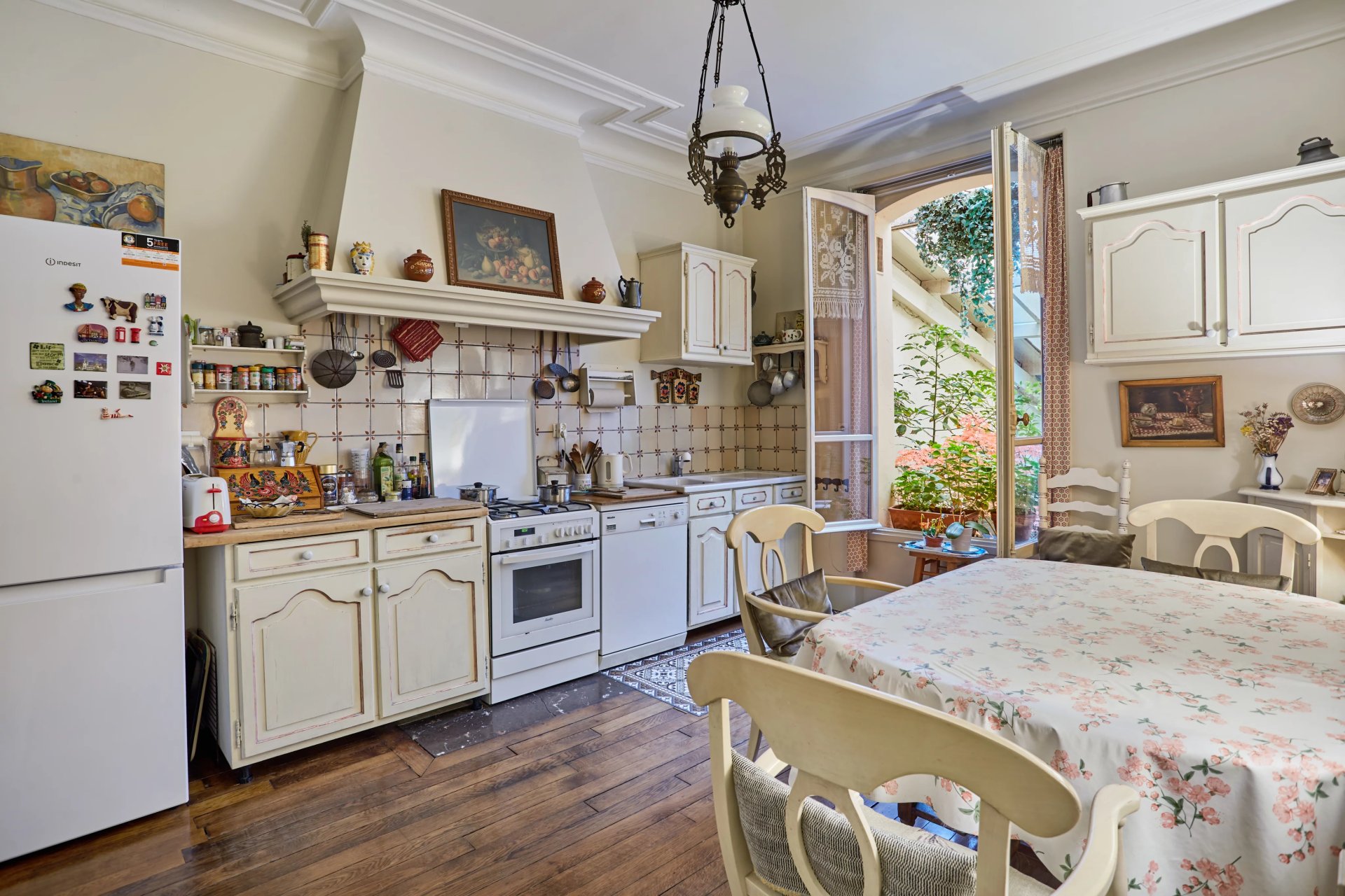 7 Bedroom Villa/Townhouse's Image 6