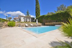 4-Bedroom Villa in Valbonne — photo 1 of 7