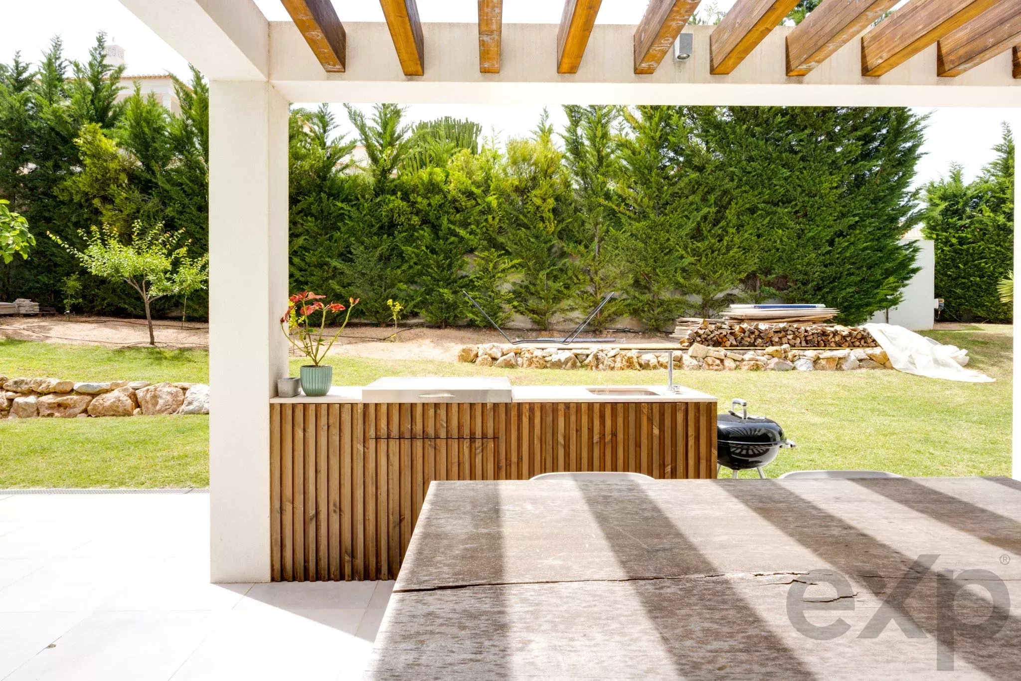 17.5m Heated Lap Pool T4 Villa with Guest Apartment in Lagos 87053563 image 16